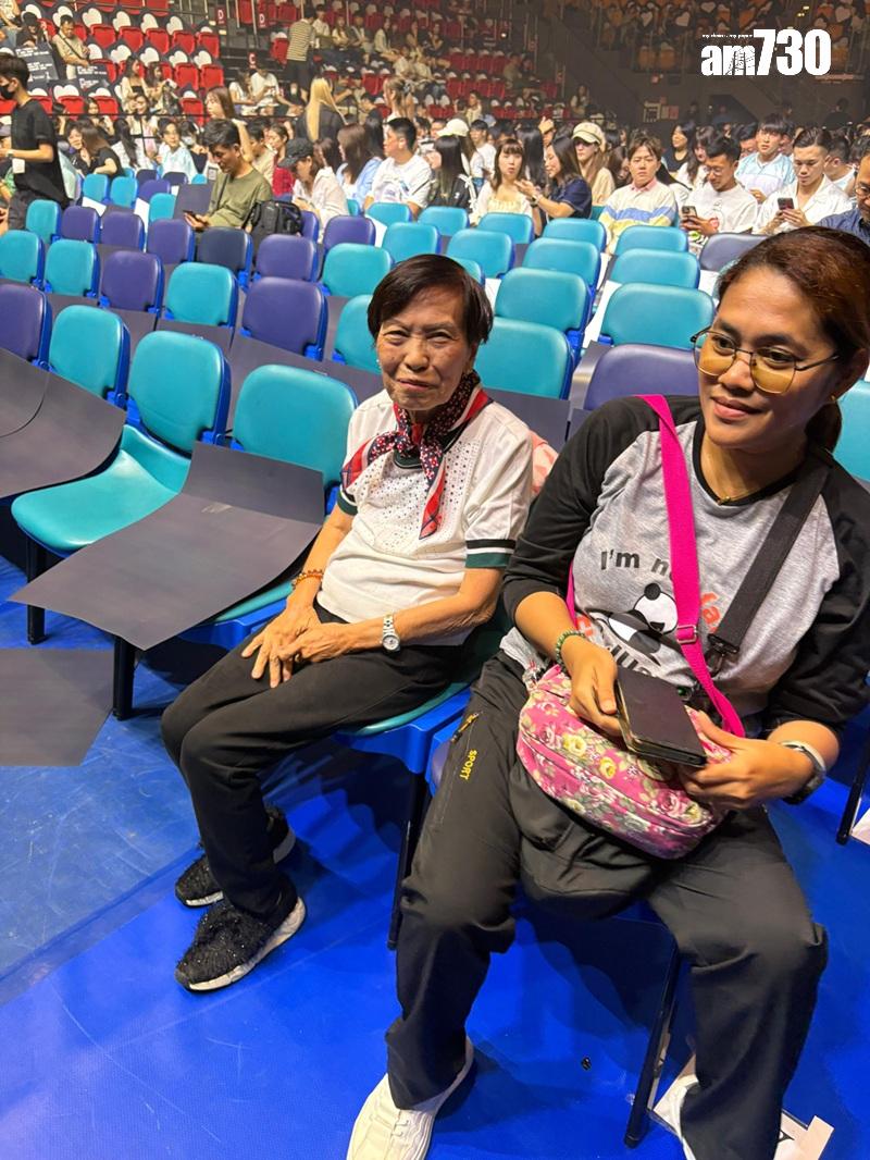 余慕蓮表示住在麥花臣附近,仲有工人姐姐陪,所以睇騷沒有大問題。(娛樂組攝)