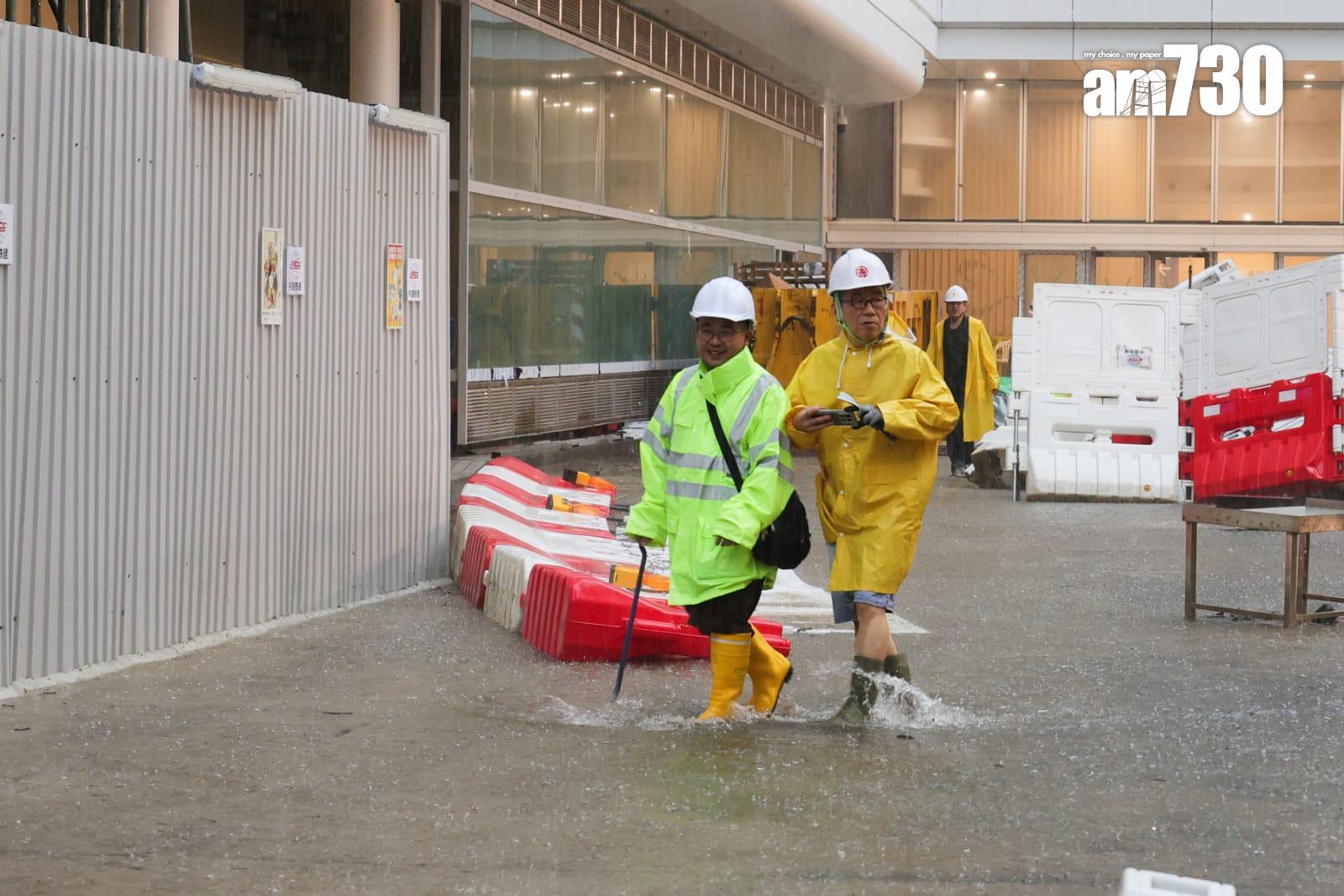 黑雨下瑪麗醫院嚴重水浸影響服務(吳康琦攝)