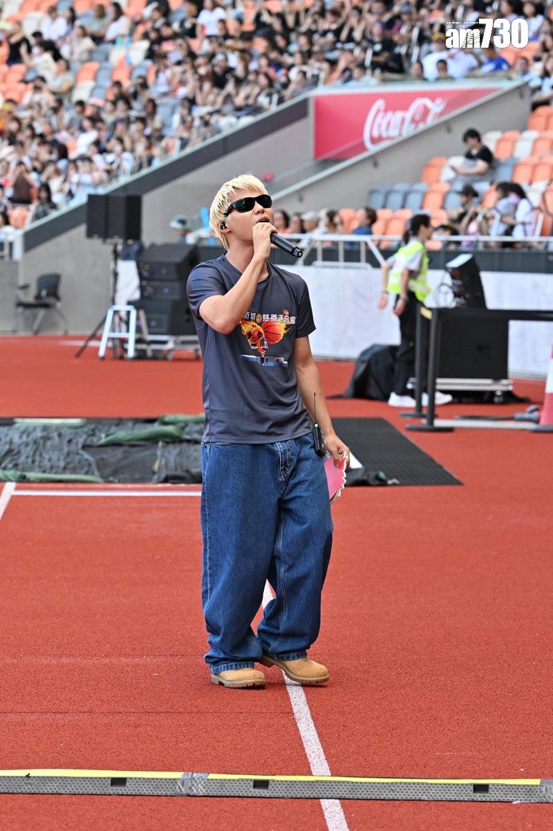 Gareth T.自言放了好多自己的情感在新歌《用背脊唱情歌》。(娛樂組攝)