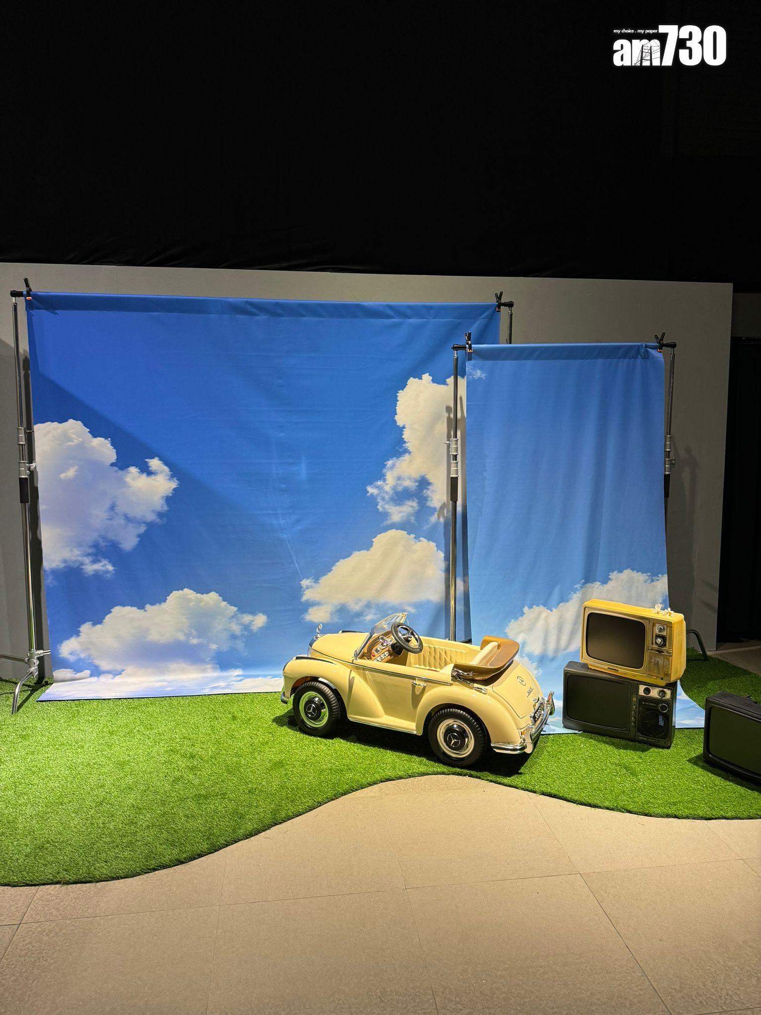 為期三星期的沉浸式藝術展覽佔地約15,000呎。