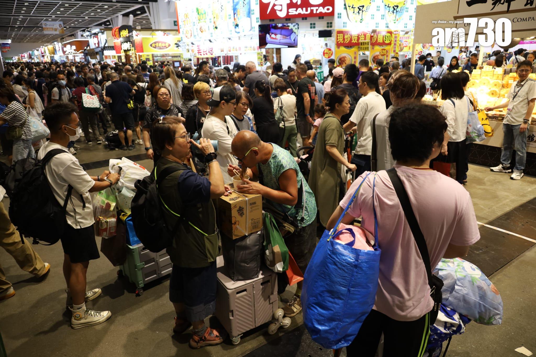 美食博覽明日最後一天 展商:人流暢旺 (鍾式明攝)