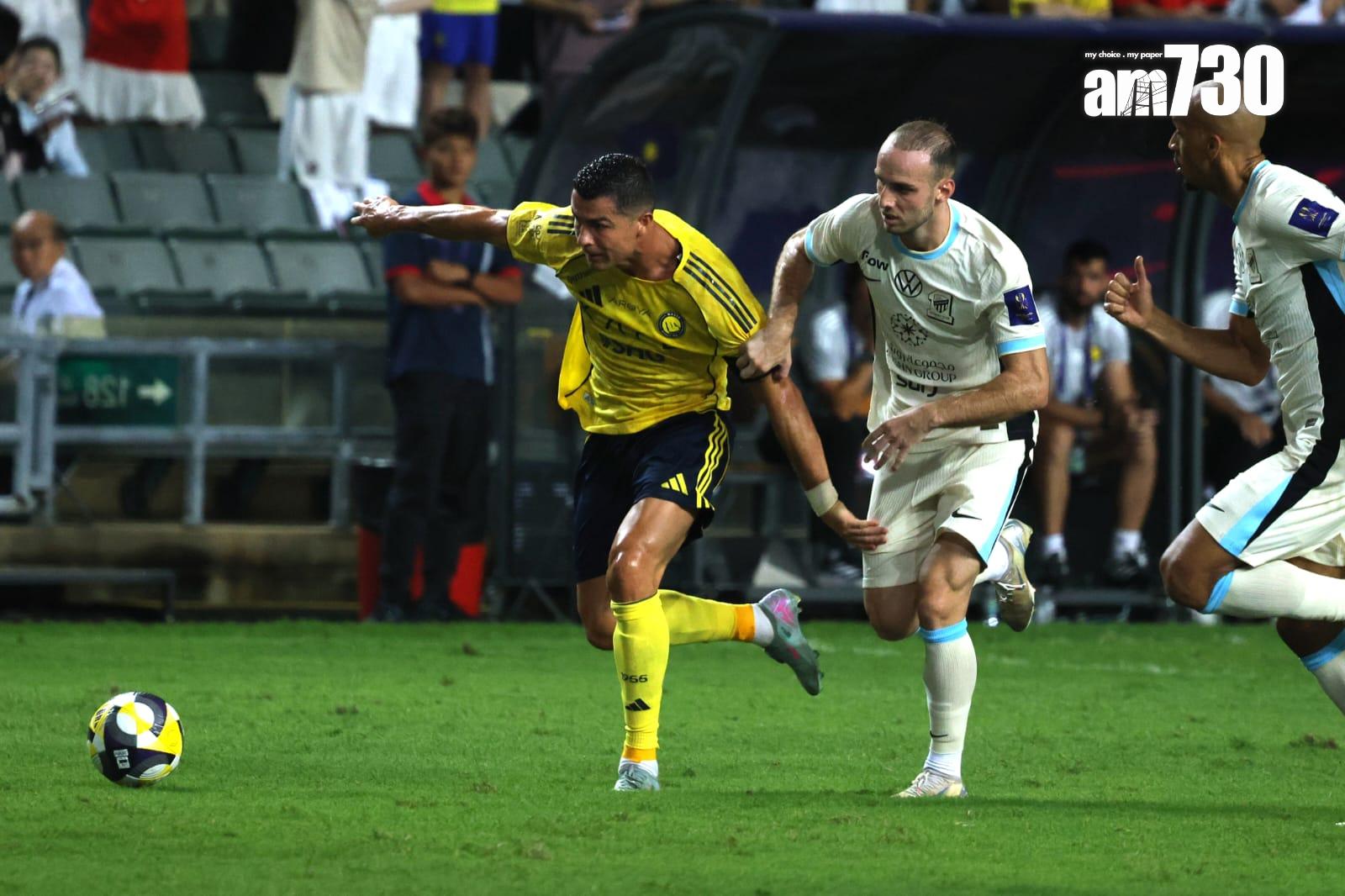 C朗代表艾納斯在大球場上陣。(林俊源攝)