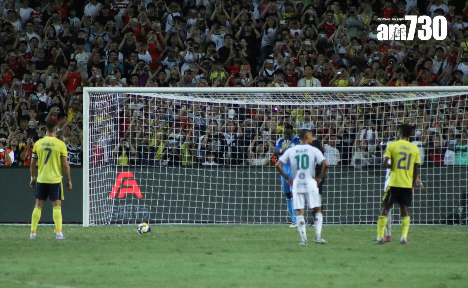 C朗為艾納斯操刀12碼。(《am730》記者攝)