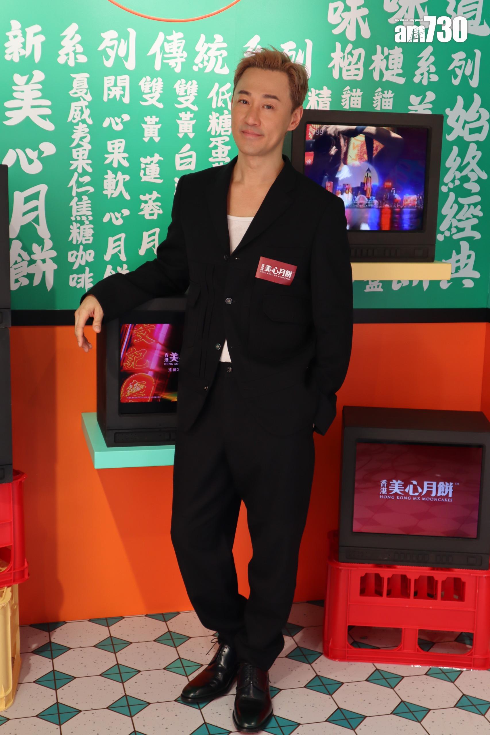 林峯今日(26日)冒着32度高溫的戶外環境底下出席開幕儀式。(娛樂組攝)