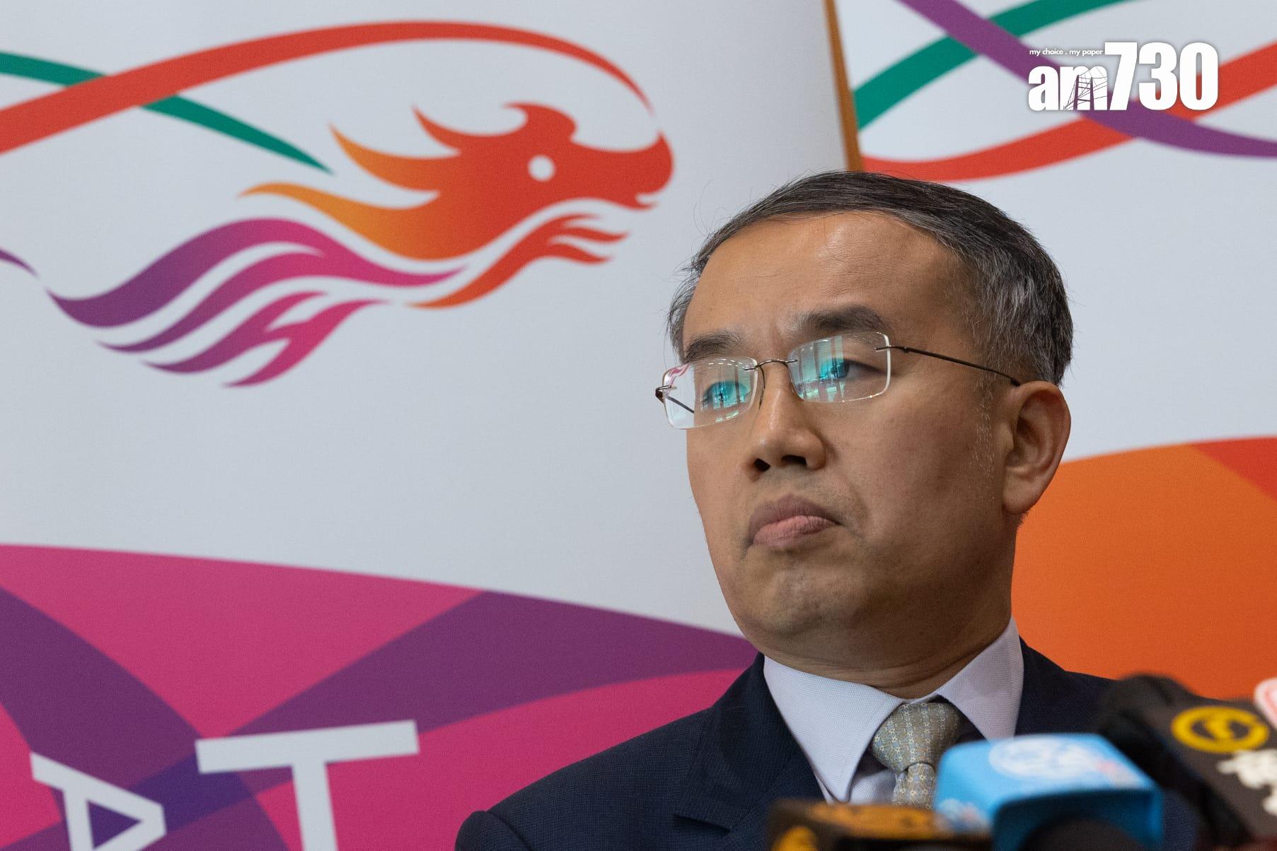 政府冒牌水|財經事務及庫務局局長許正宇會見傳媒。(蘇文傑攝)