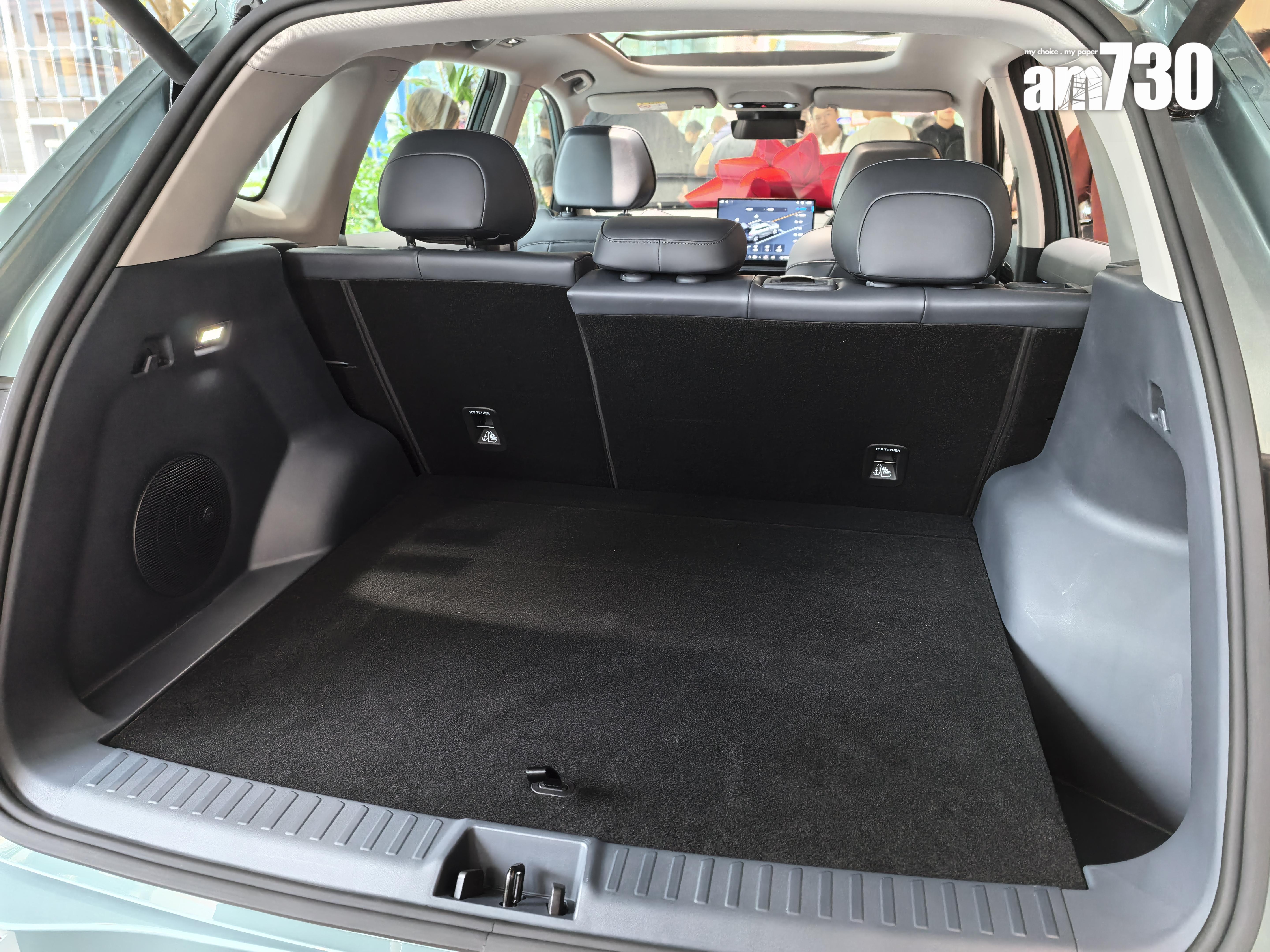 電動車|車尾廂容量位461L。