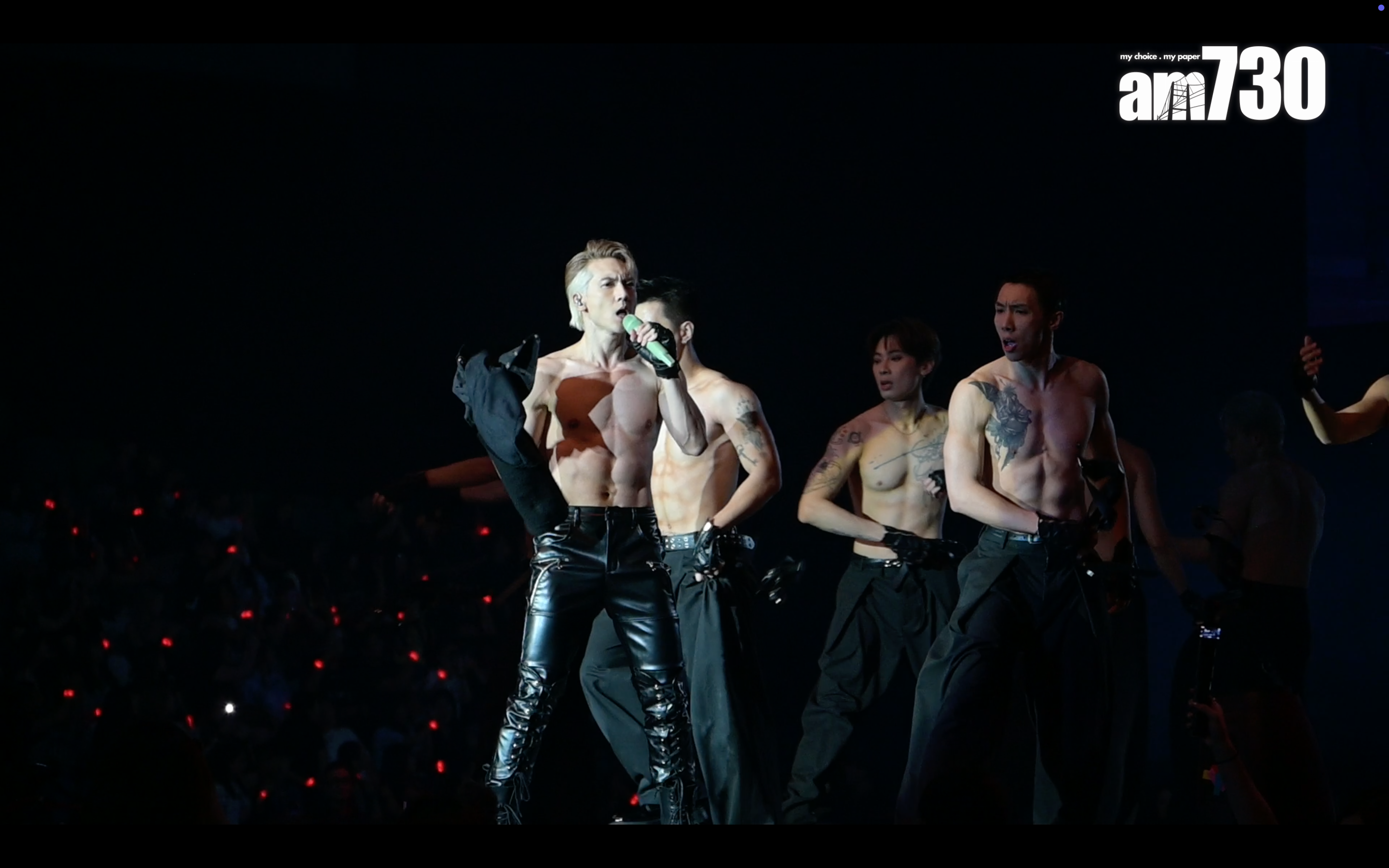 關智斌在啟德體藝館舉行一連兩場《The Endless Adventure Live in Hong Kong》。