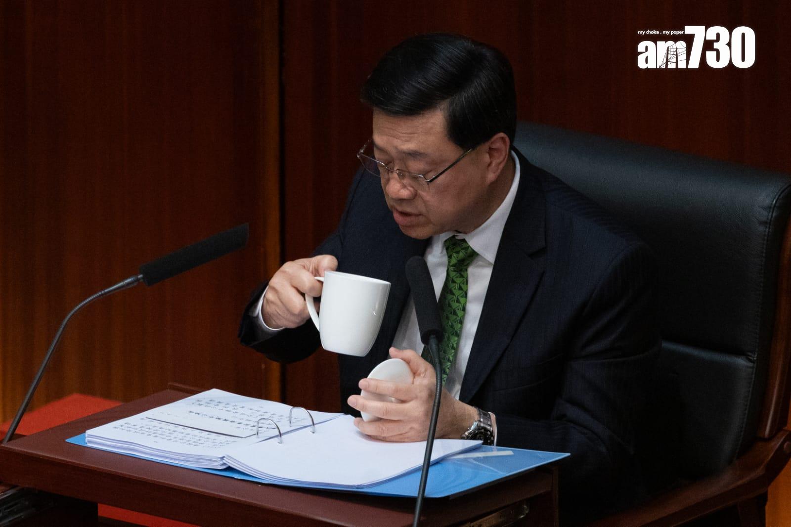 施政報告2025|特首李家超在立法會發表任內第四份《施政報告》。(蘇文傑攝)