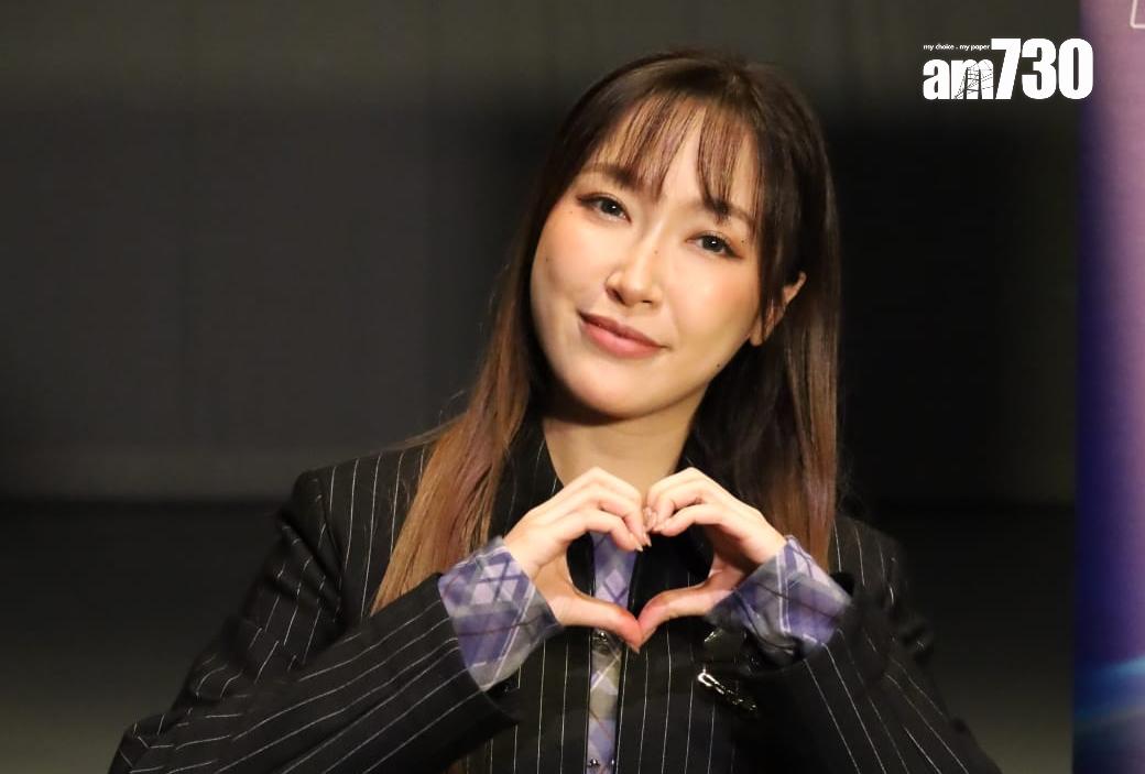 葉巧琳在音樂劇《一束光一高餛的記憶》演高錕太太黃美芸,作為亡父照顧者的她,尤其感觸。(鍾式明攝)