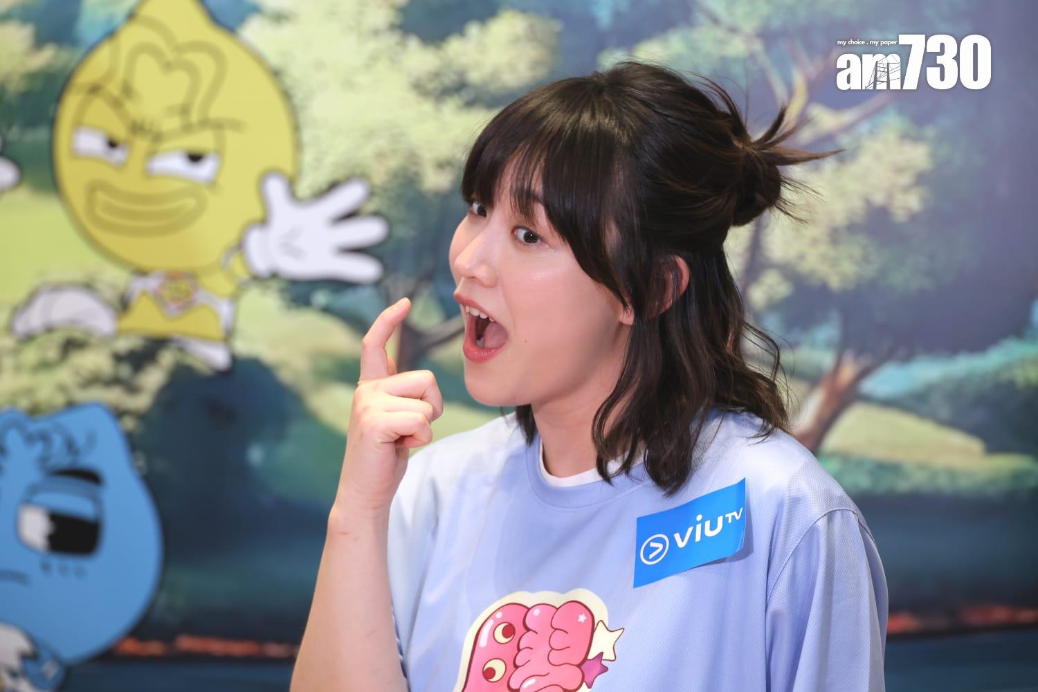 阿正模仿Jeffrey「噴口」習慣。(林俊源攝)