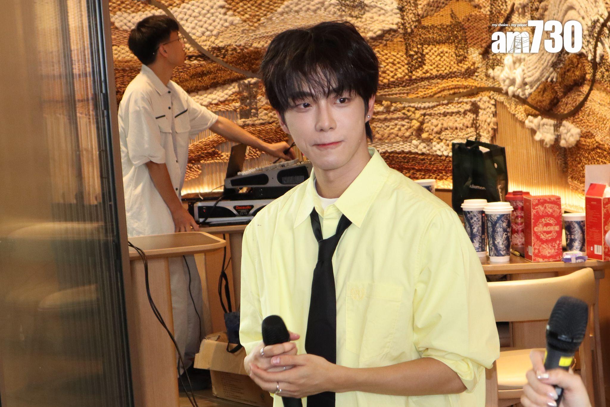 顏秋越今日(28日)現身尖沙咀出席飲品品牌活動。(娛樂組攝)