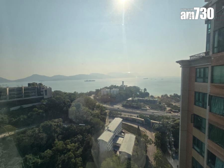 屯門全海景私樓三房套成交呎價$75XX 換樓客「9球」連車位入手(有圖)|二手樓成交