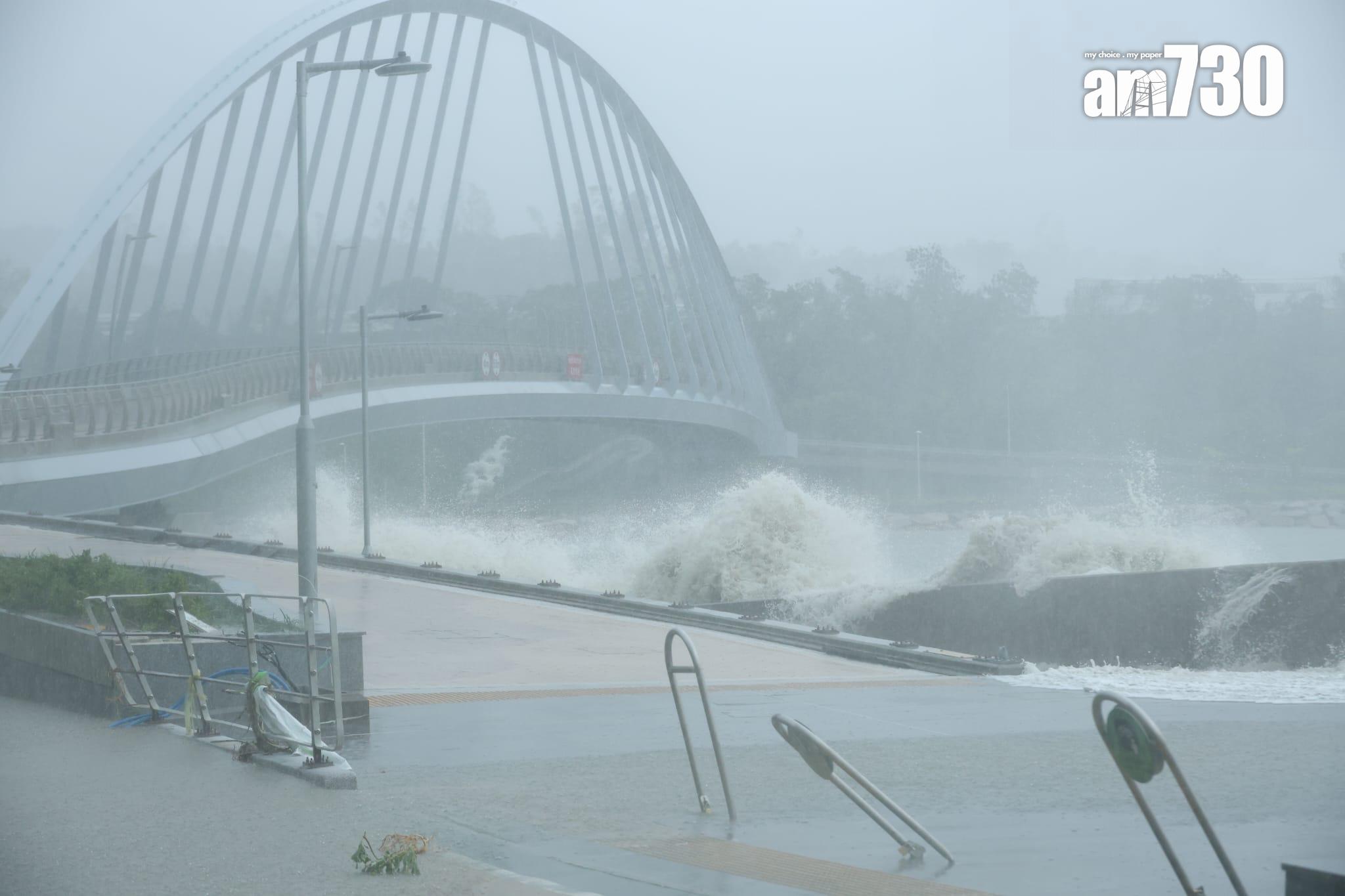 颱風樺加沙|十號波下將軍澳海水直接湧岸(林俊源攝)