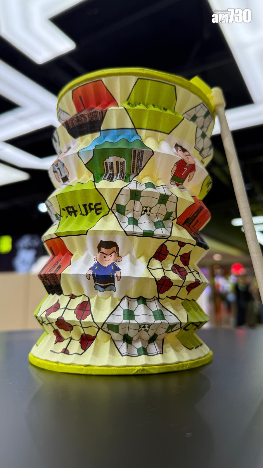 全球首家CR7® LIFE官方旗艦店,設C朗拿度特色燈籠迎接中秋節。