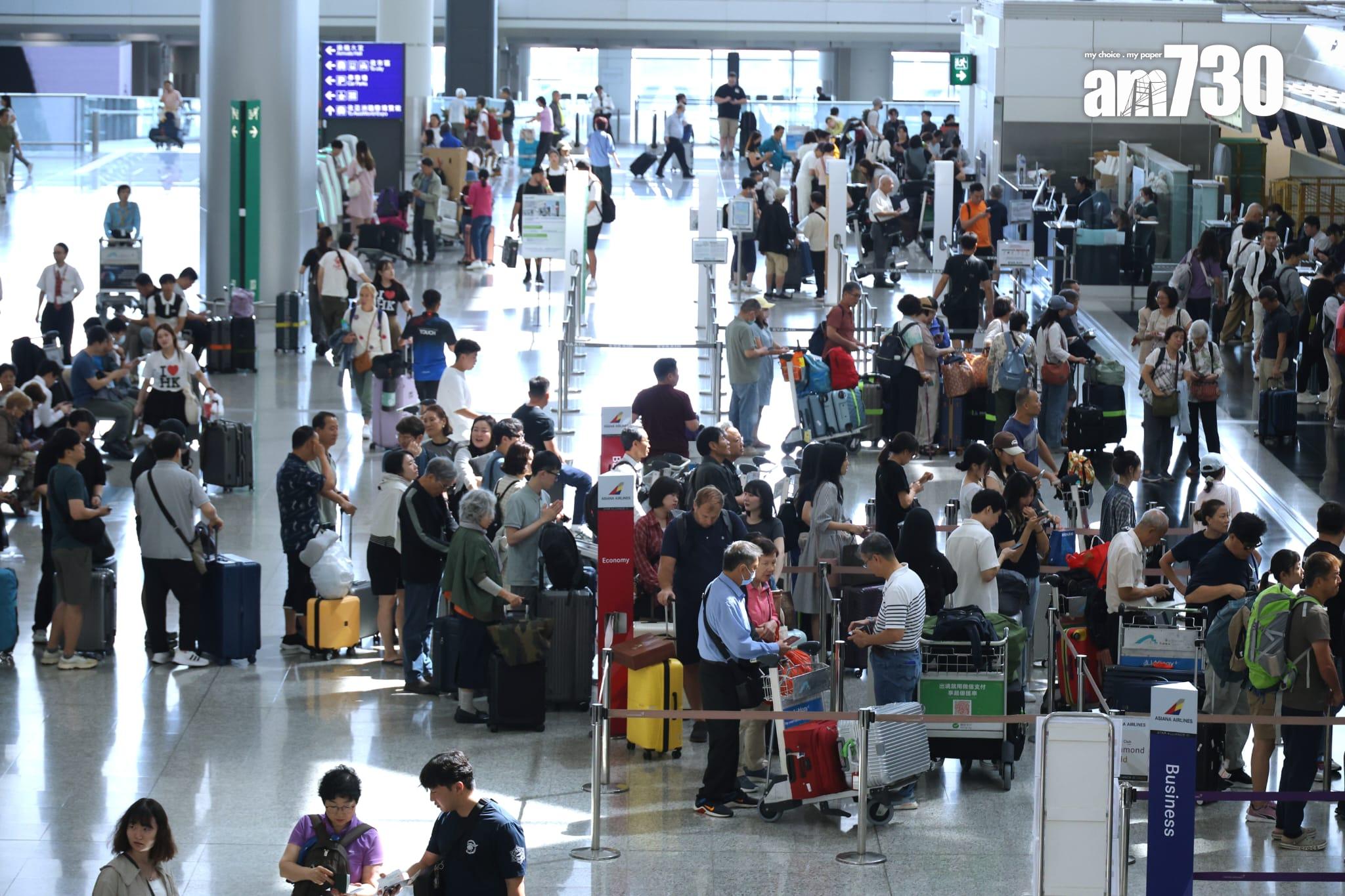 到中午人流已大致回復正常。(林俊源攝)