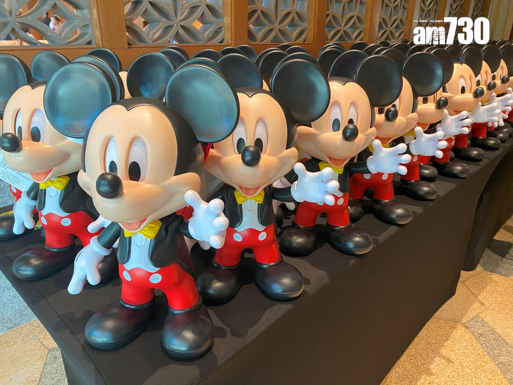 米奇節日慶典爆谷桶($320)於幻想世界之「戶外小食亭」、探險世界之「戶外小食亭」、迷離莊園冰凍雪條售賣點、所有爆谷售賣點供應,11月14日開售。