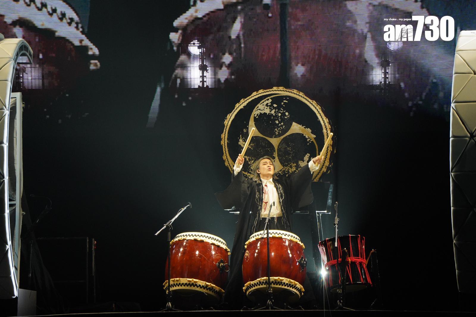 柳應廷Jer曾在唱《約齊靈魂在墳墓開生日派對》時表演打鼓,對於個唱會否再玩樂器,大賣關子。