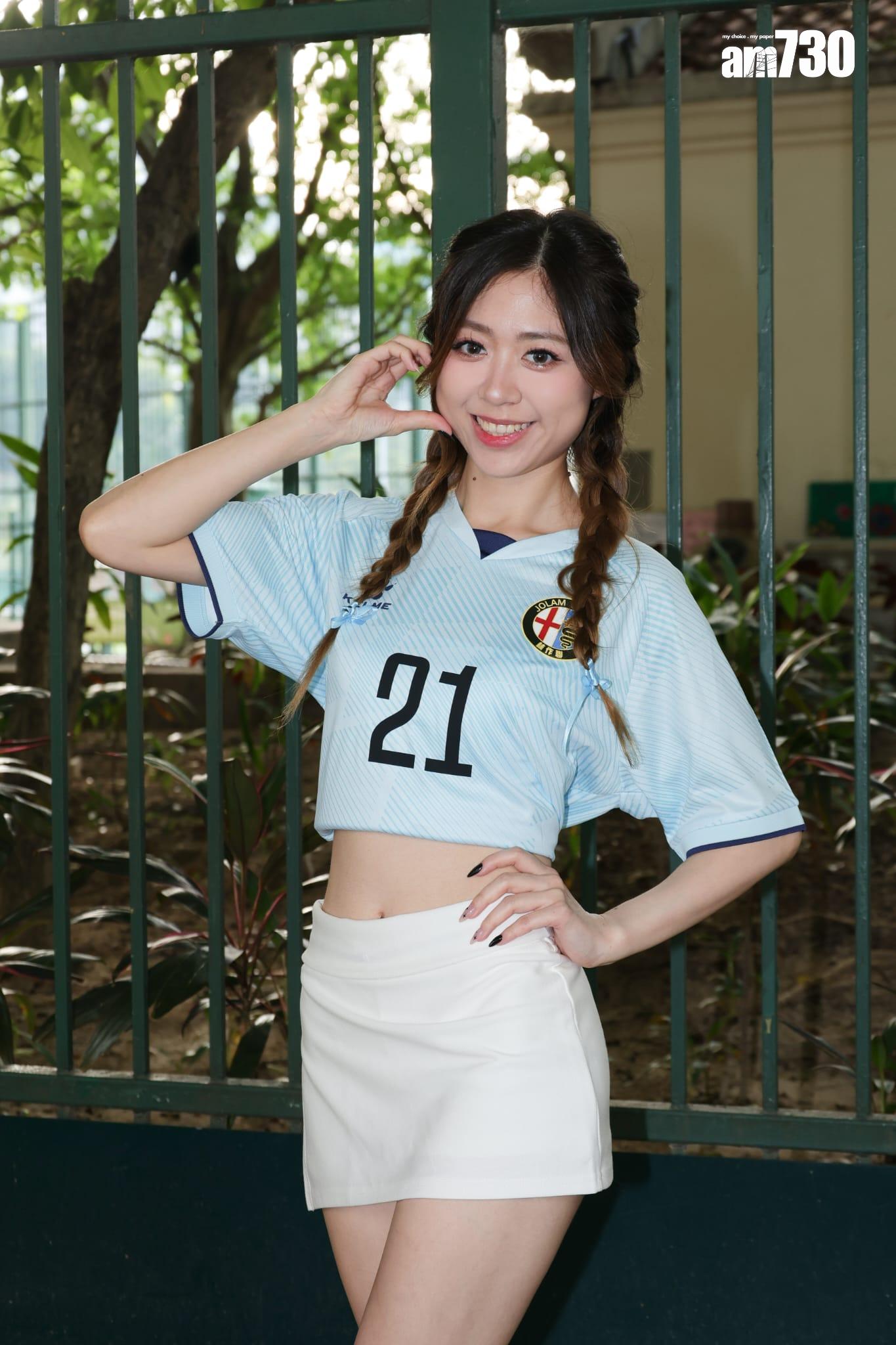 Venus從事Model工作。