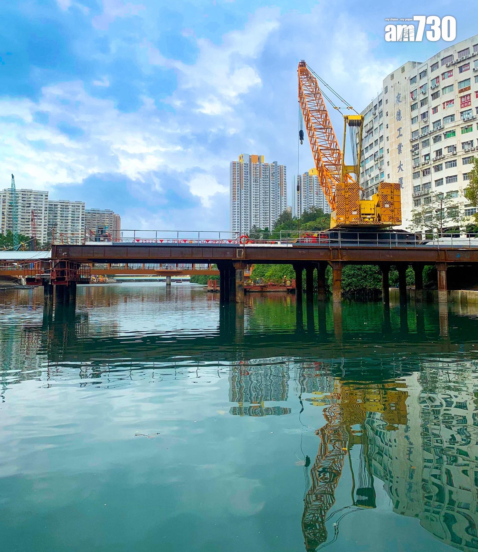 網上熱話|網民勁彈屯門區!生仔「輸在起跑線」 返工又塞車遲到 靚景都冇用?