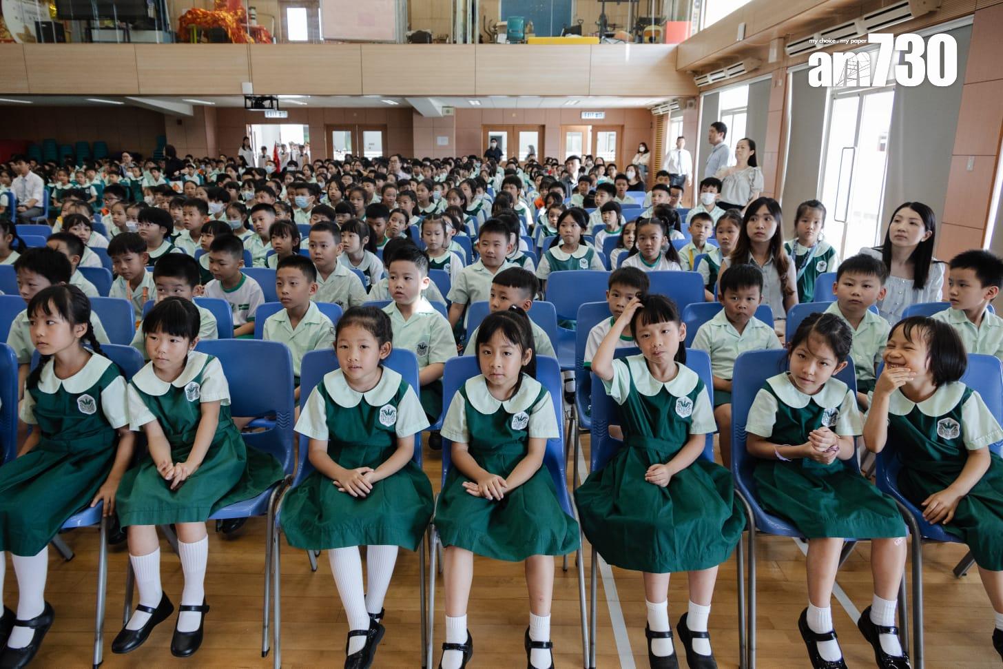 全港中小學今日(1日)開學。(周令知攝)