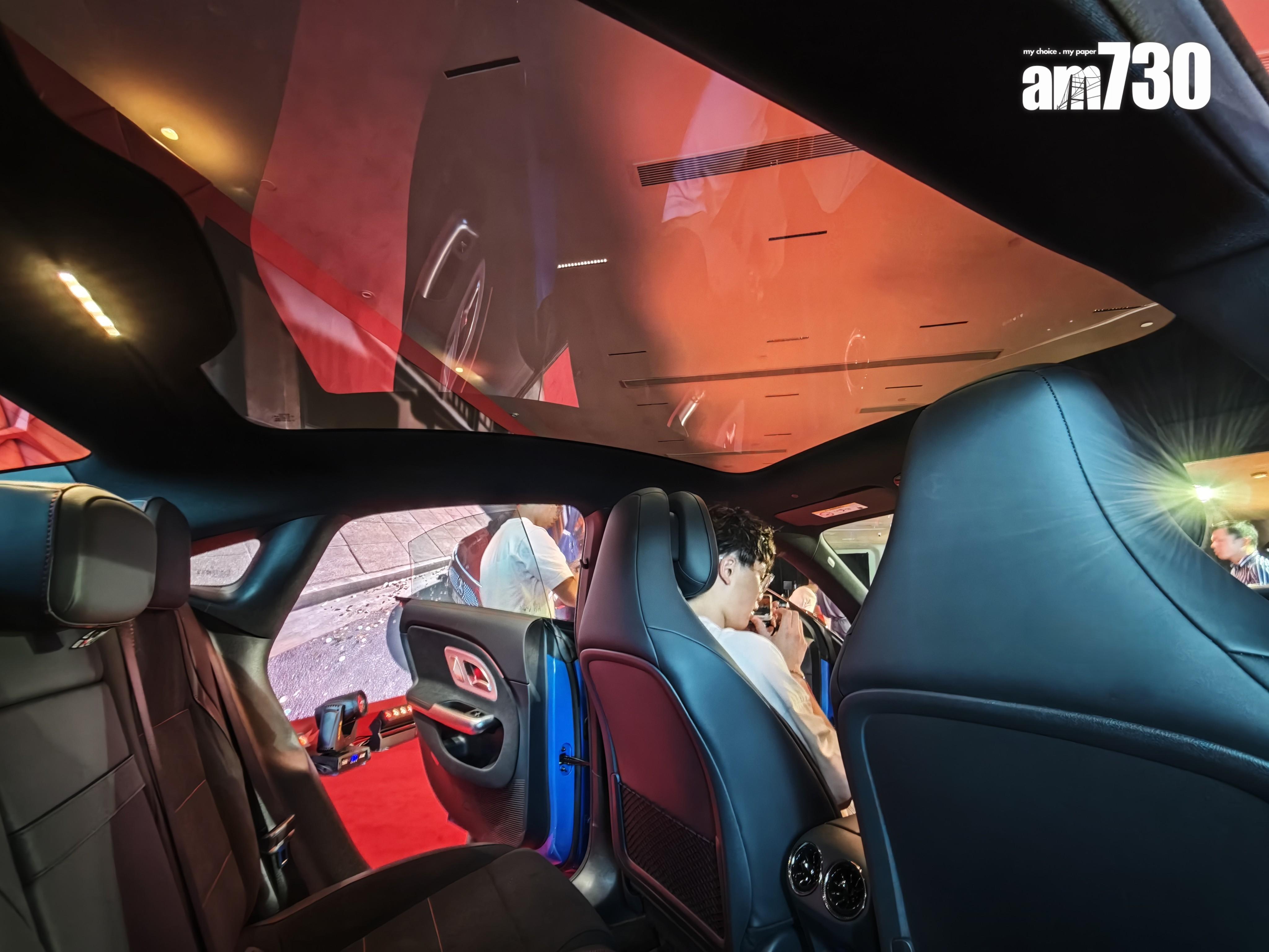 電動車|純電CLA備有全景式天窗。