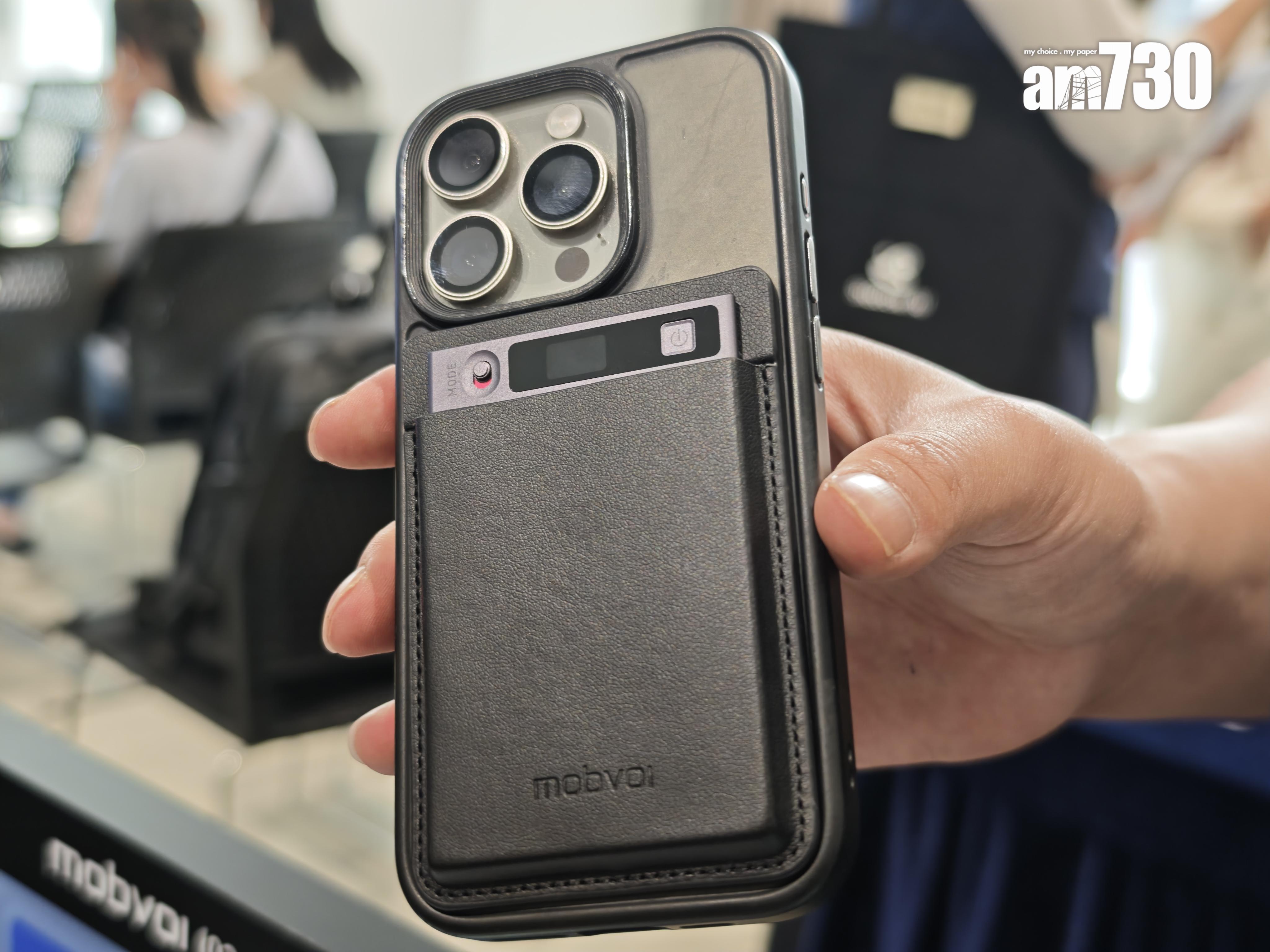 TicNote智能錄音卡利用卡套輕鬆收納。