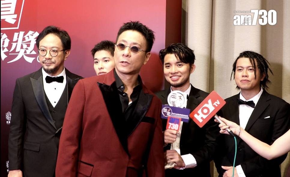 游學修、許賢、蘇致豪受訪期間,朱栢康和朱栢謙兩兄弟齊齊亂入。(娛樂組攝)