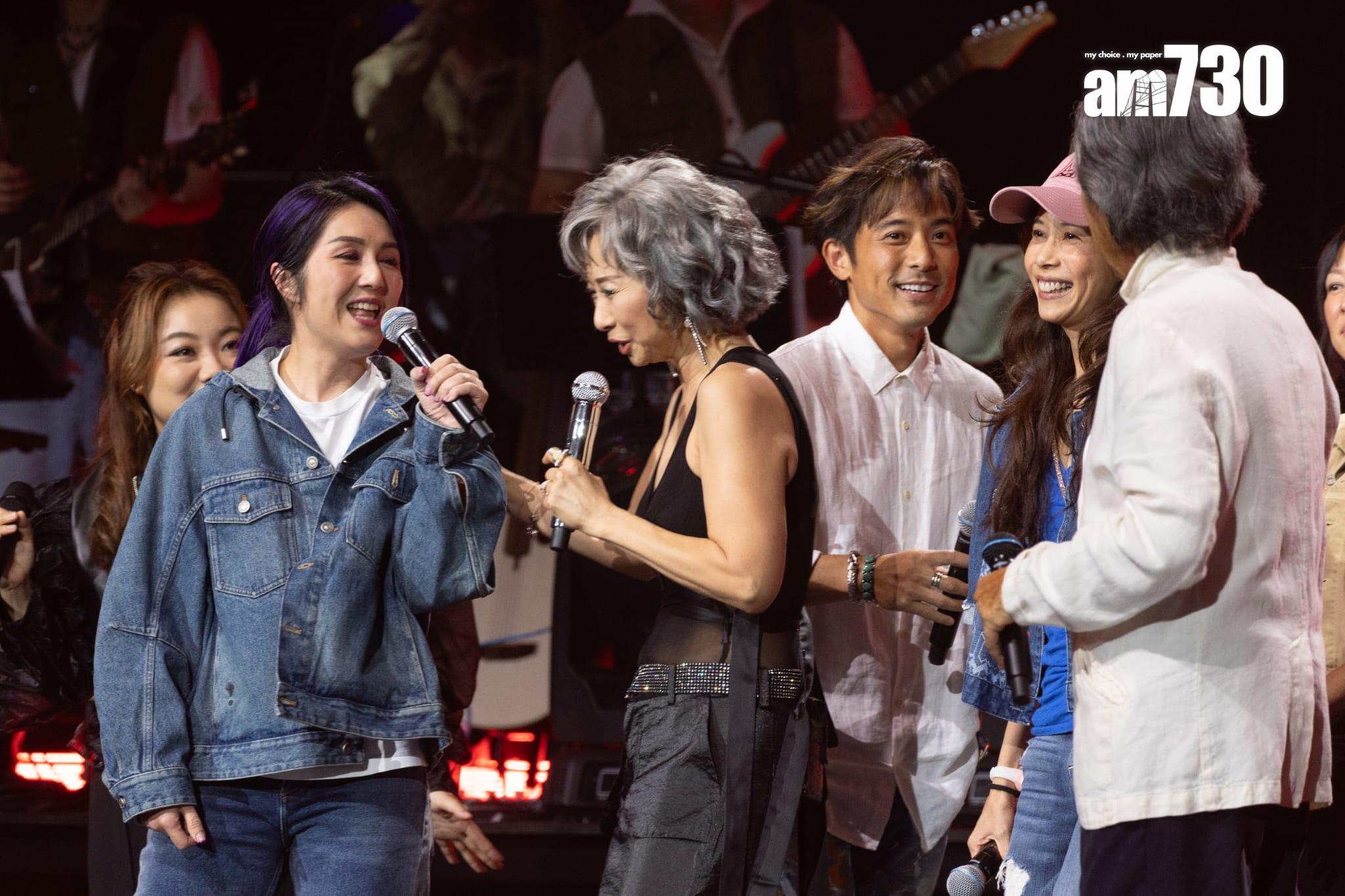 林子祥和葉蒨文紅館演唱會,即興邀請楊千嬅上台合唱《敢愛敢做》。(蘇文傑攝)