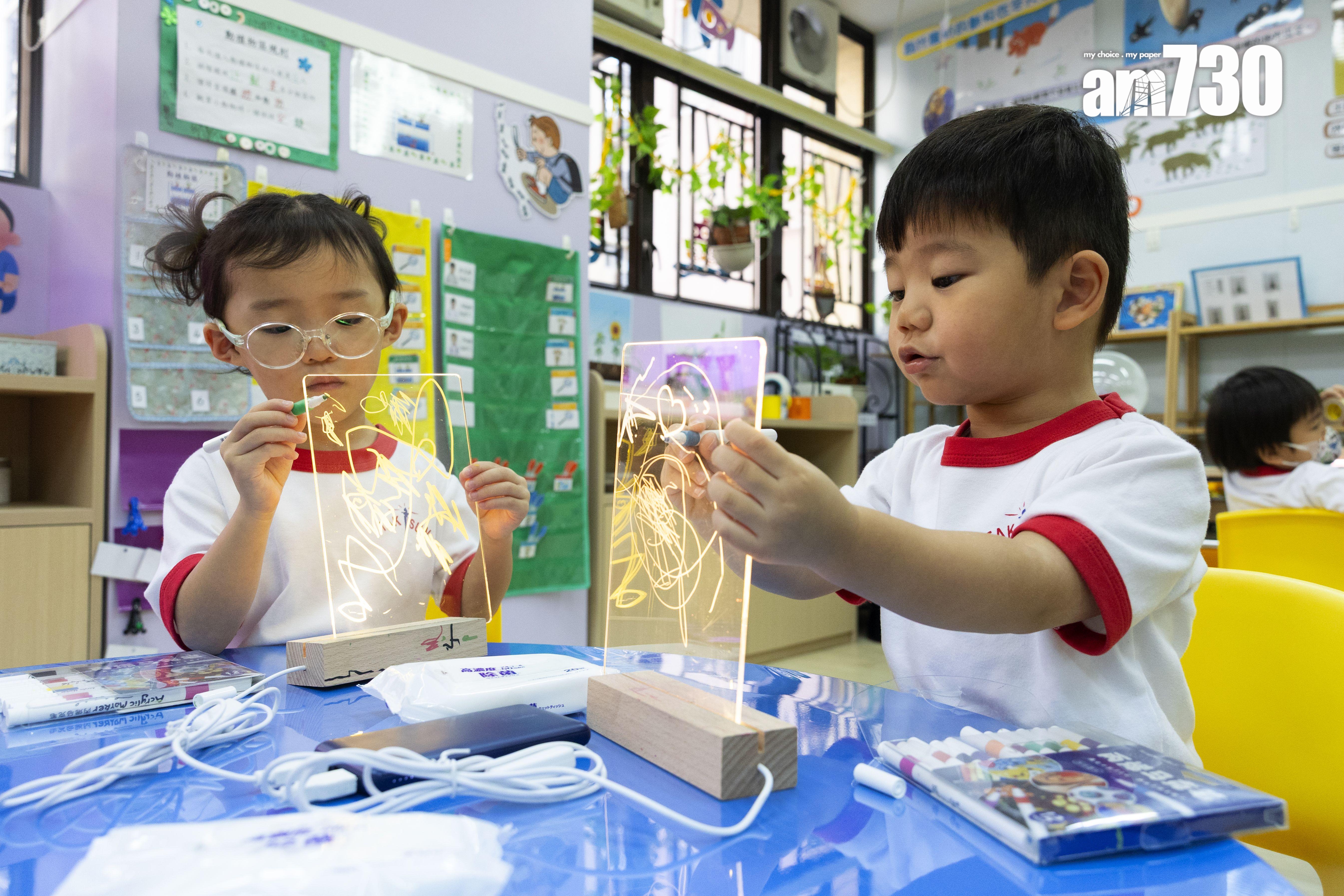 科探室同時設有美藝活動。(蘇文傑攝)