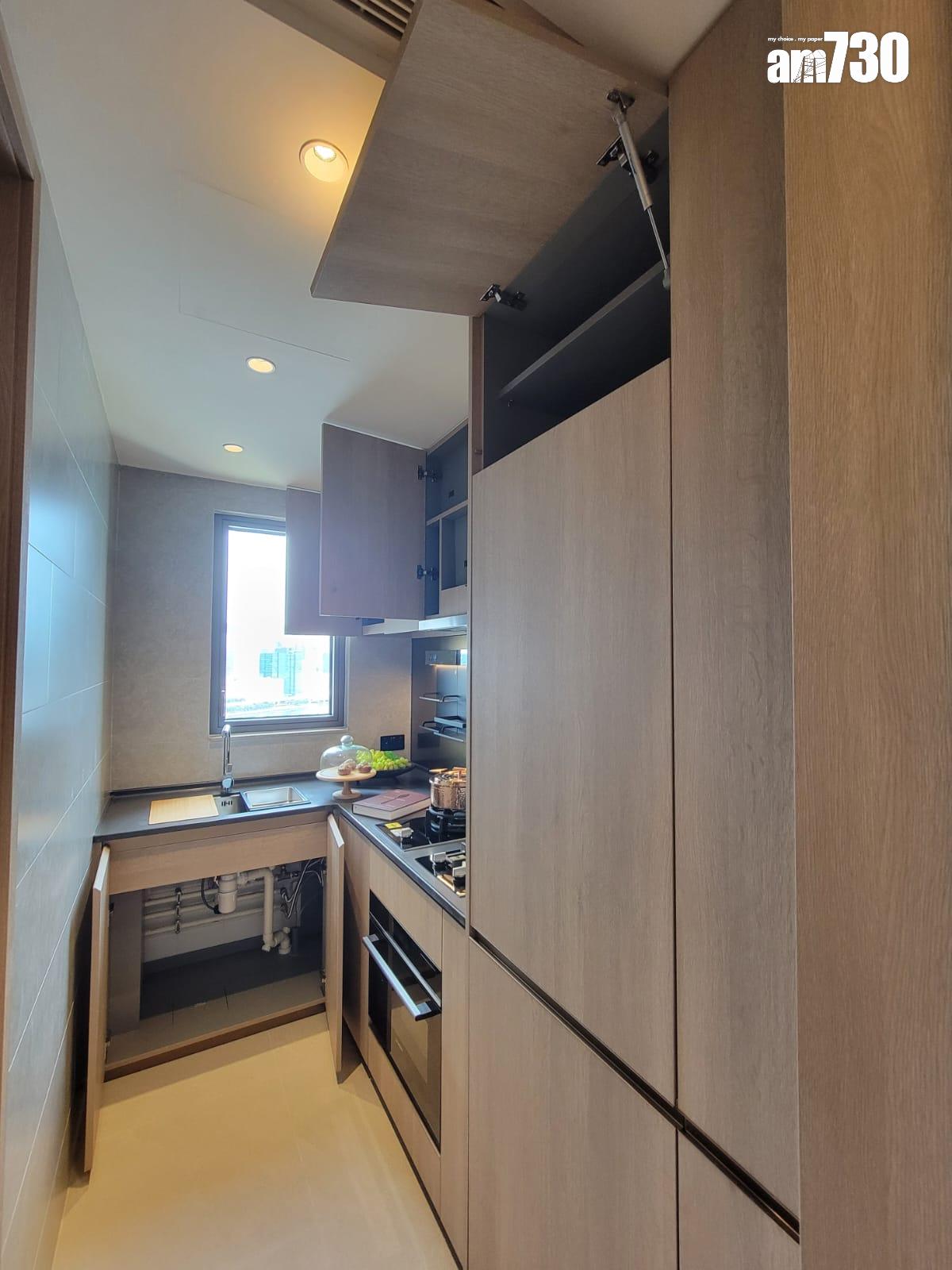 柏蔚森示範單位|666呎連裝修三房戶 廳房均享遊艇海景 (多圖有片)|啟德新盤