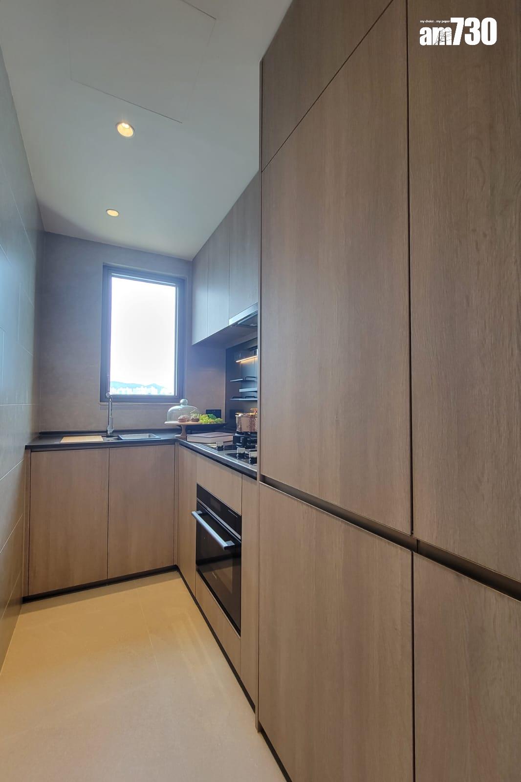 柏蔚森示範單位|666呎連裝修三房戶 廳房均享遊艇海景 (多圖有片)|啟德新盤