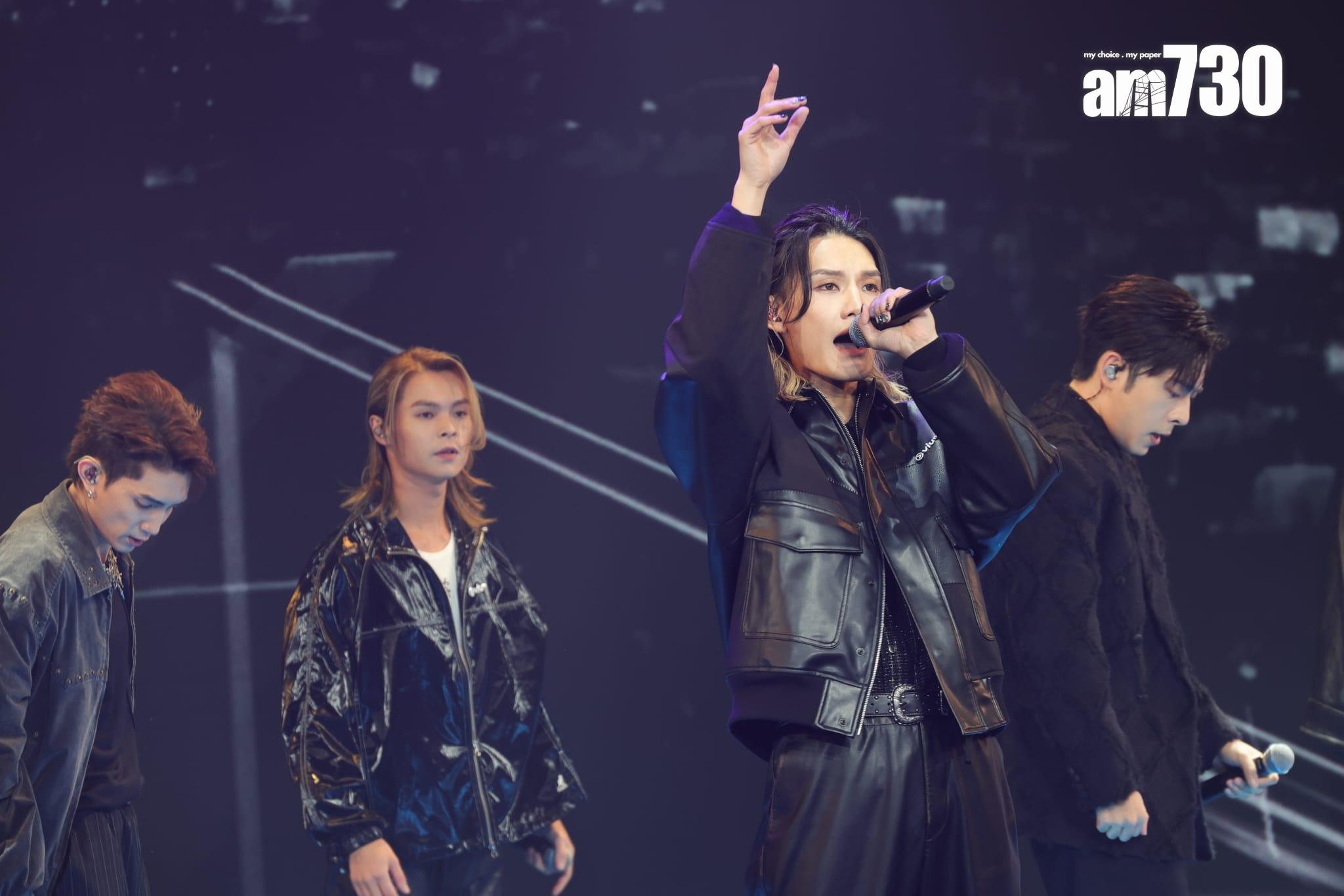 MIRROR跳唱《Day 0》及《BOSS》。(吳康琦攝)