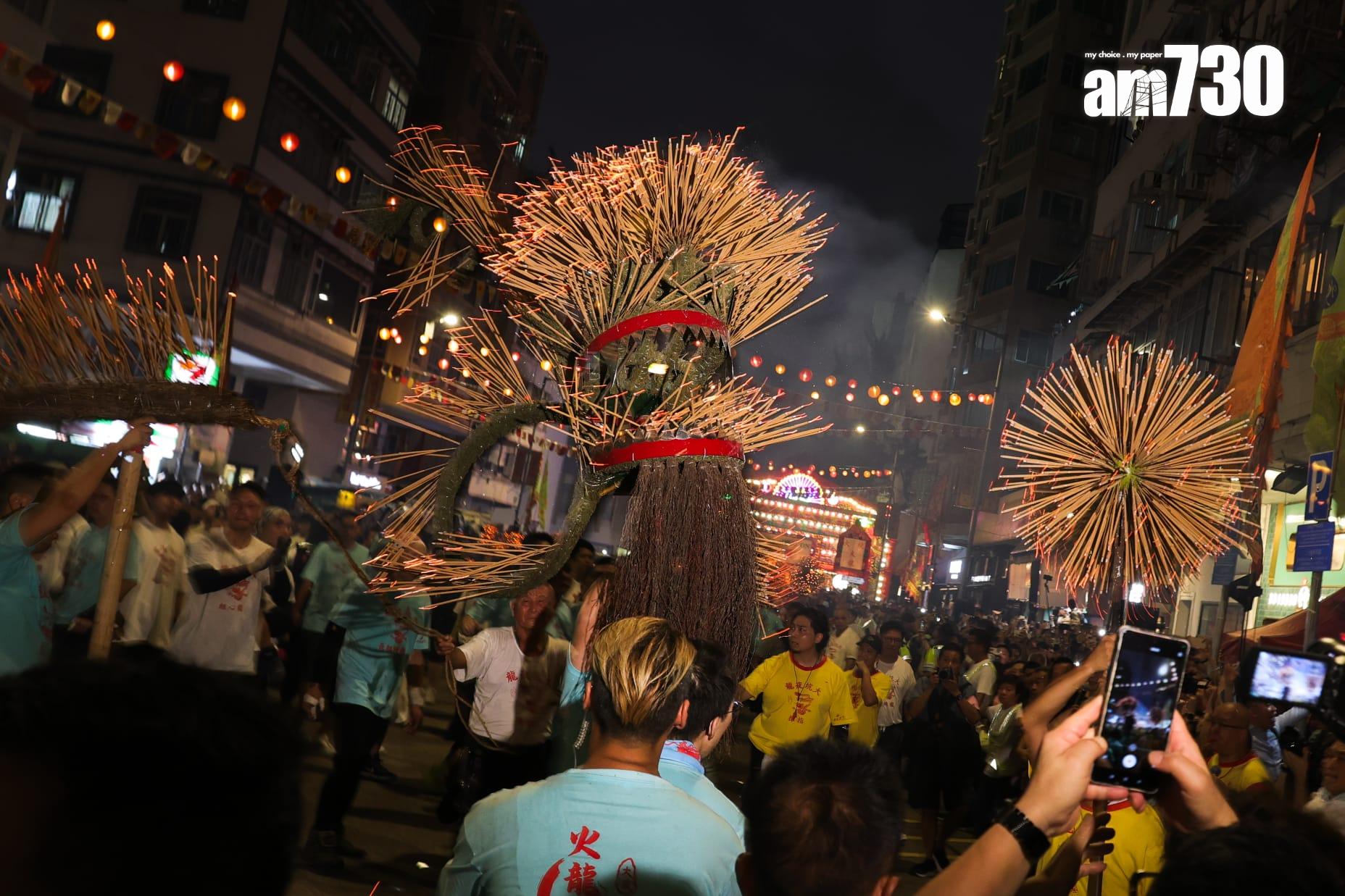 大坑舞火龍(吳康琦攝)