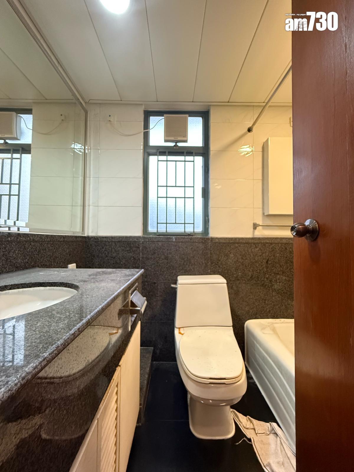 長情業主沽單邊全海景三房 呎價僅$8782 買入32年甩手賺逾六成(有圖)|二手樓成交