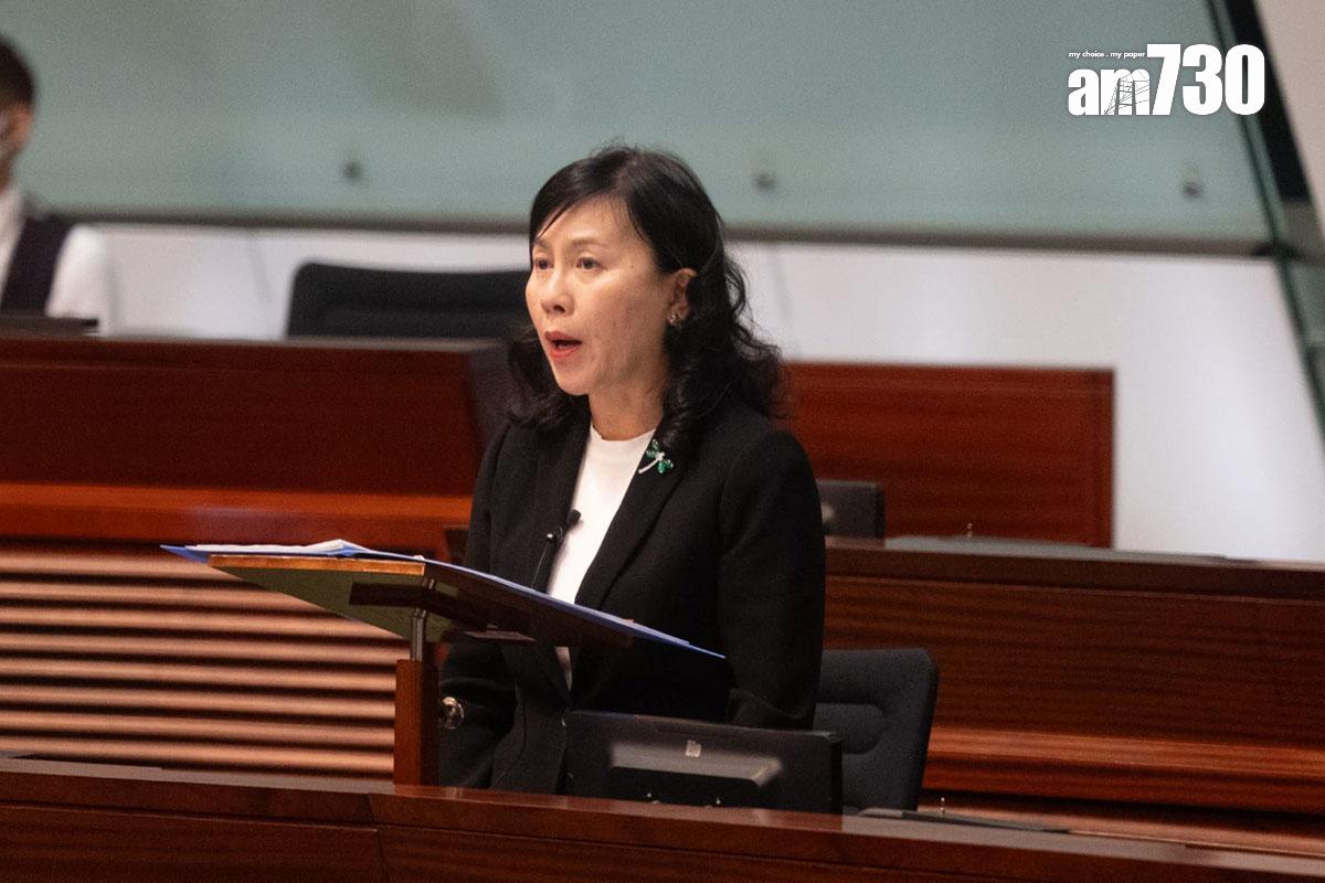 陳美寶指,的士駕駛執照持有人是否選擇活躍受多個因素影響。(周令知攝)