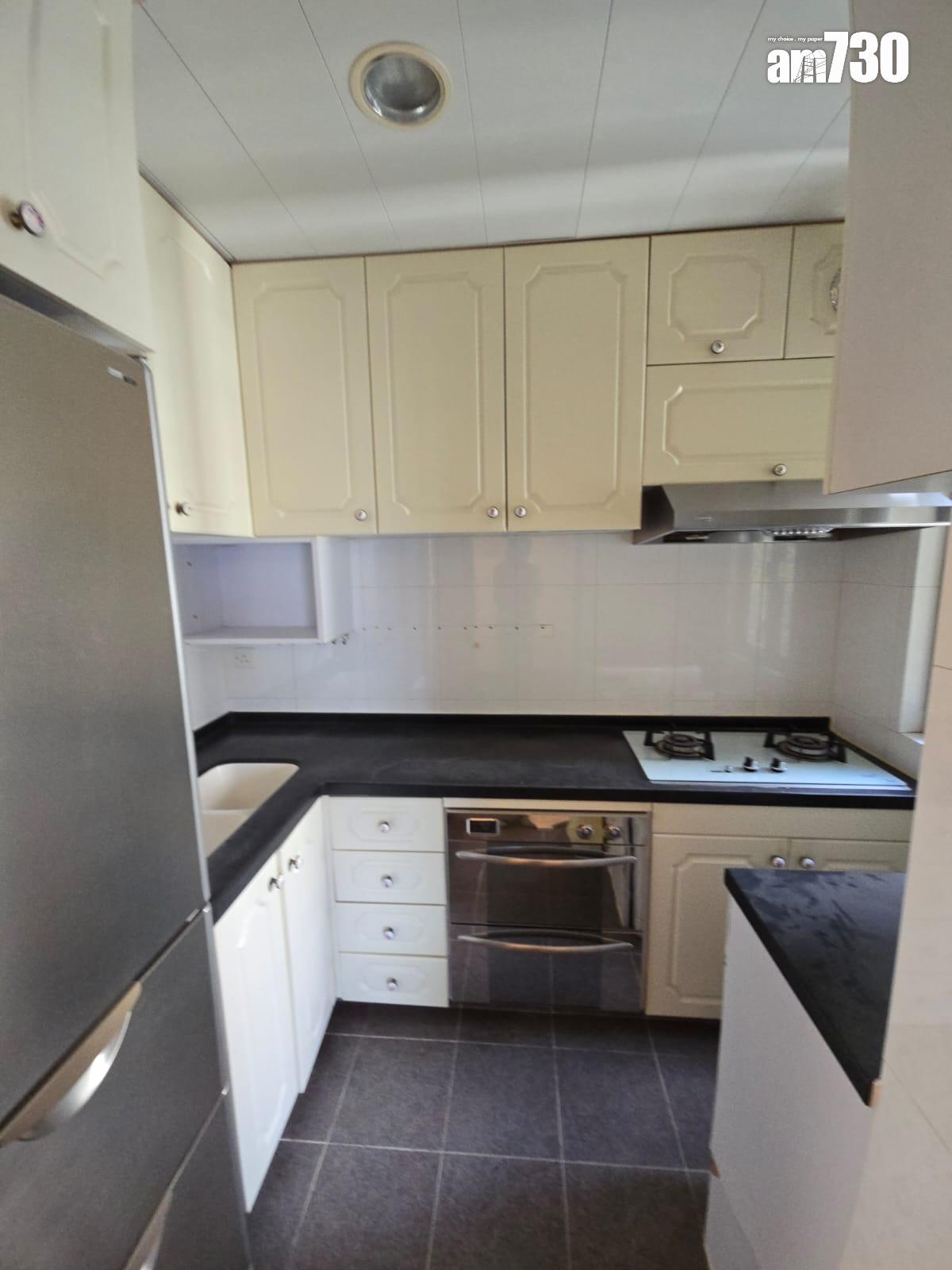 區內客搵盤搵足兩年 成功講價平「1球」買葵涌廣場三房 代理:造價創今年新高(多圖)|二手樓成交