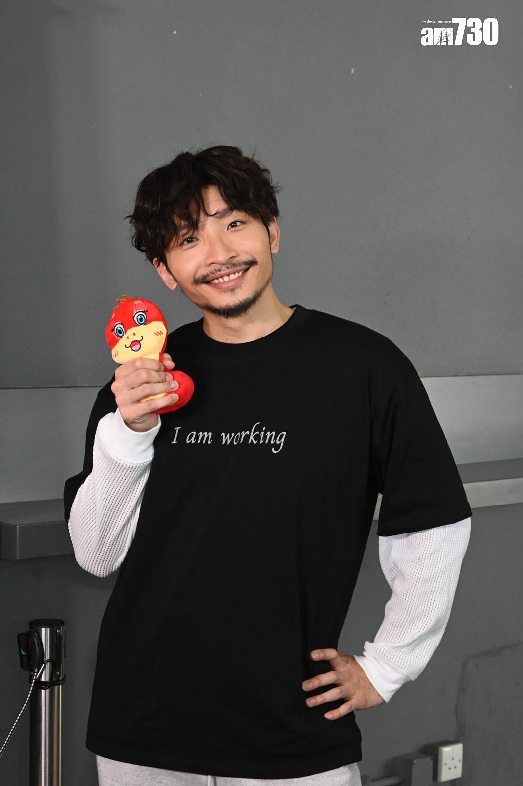 Dee表示在準備舞台劇時遇到靈異事件。 (娛樂組攝)