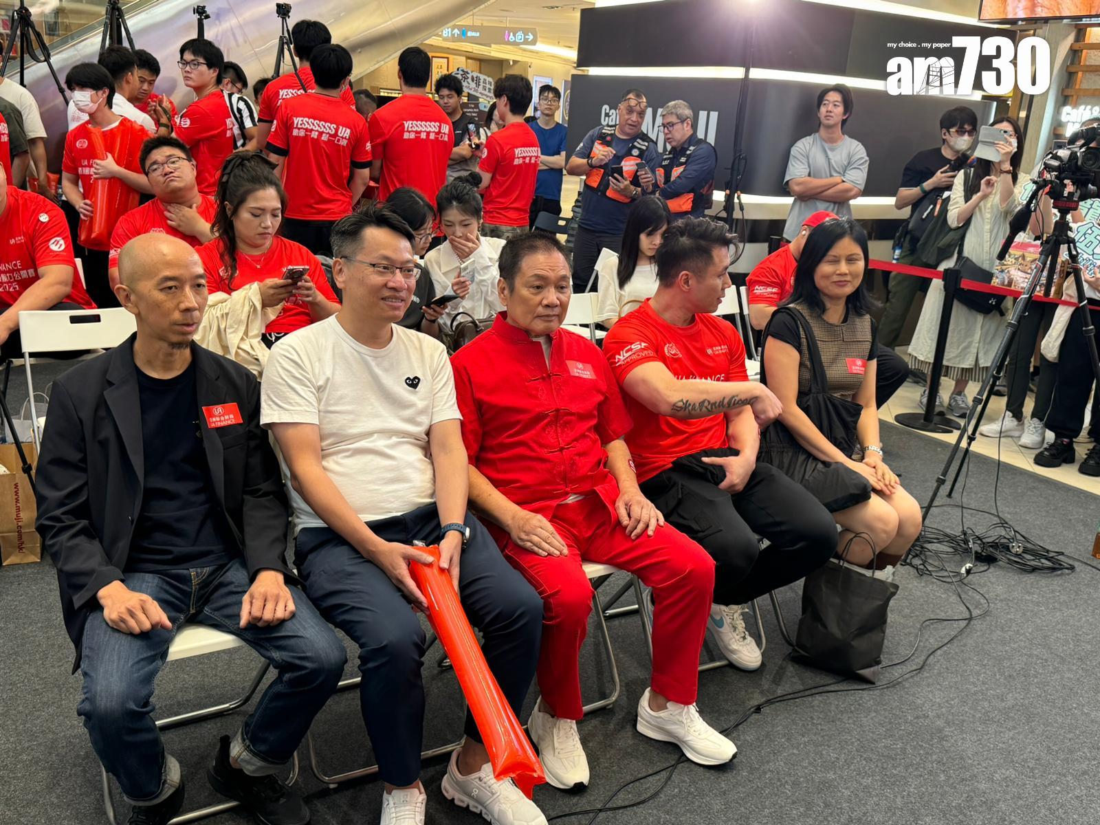 羅莽獲太太陪同公開現身。 (娛樂組攝)