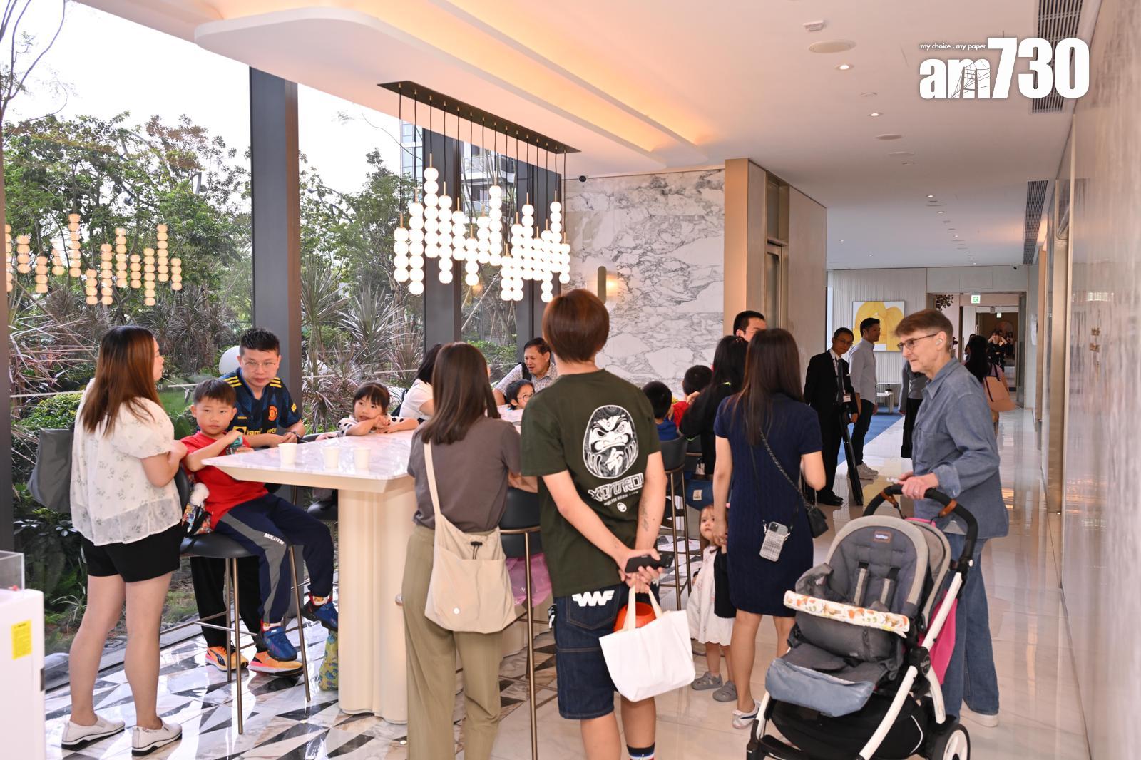 DOUBLE COAST舉辦萬聖節派對 吸引逾200組家庭客參與(多圖)|啟德新盤