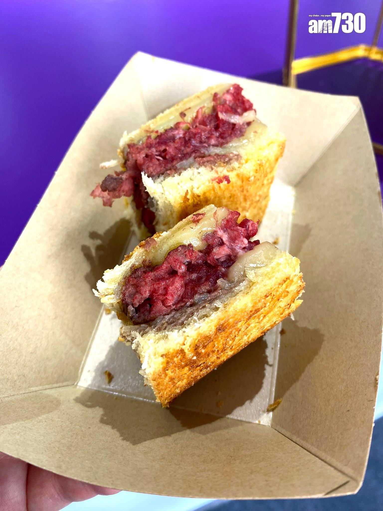 AMI:招牌牛肉三文治,選用澳洲和牛肉配搭多士。