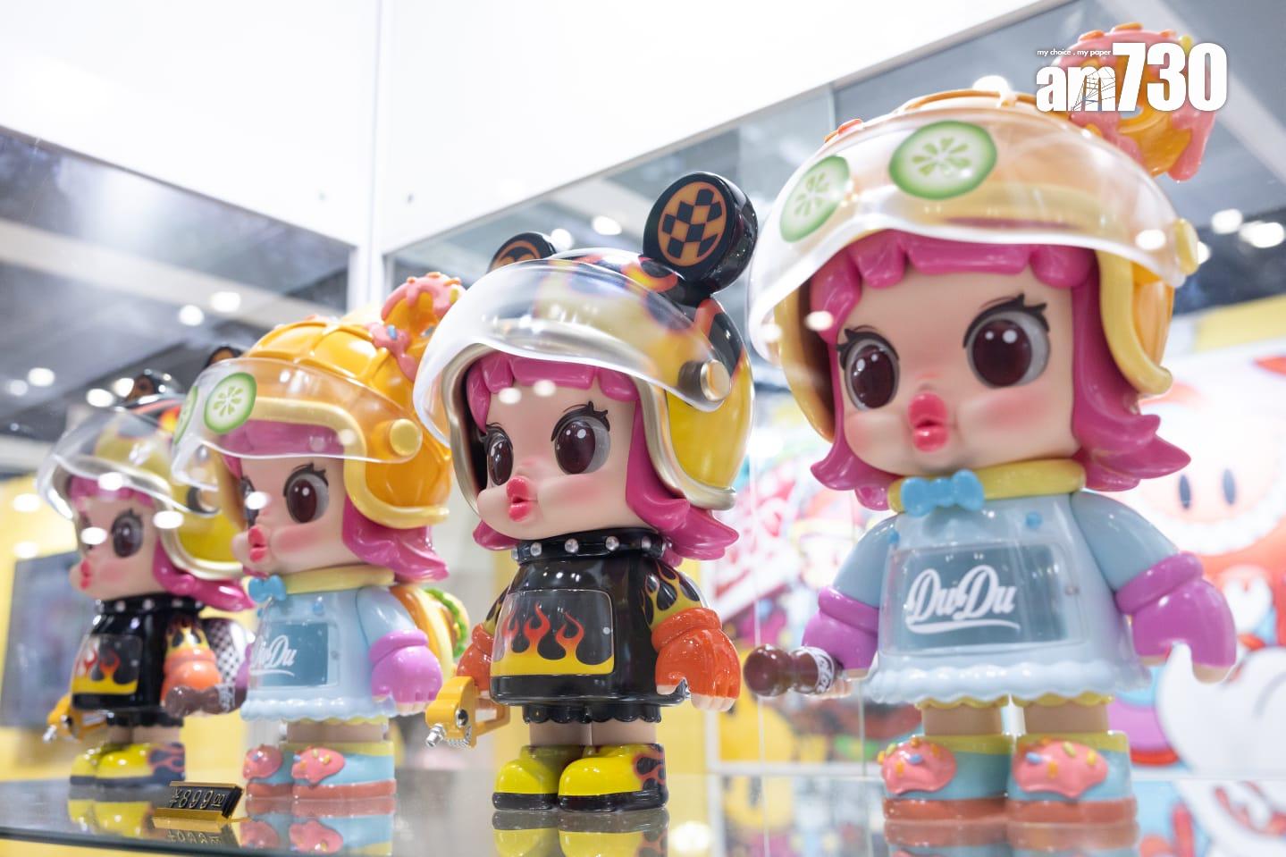 DesignerCo香港站亞博館開鑼 匯聚逾百人氣IP 「香港館」展示香港玩具史 (蘇文傑攝)