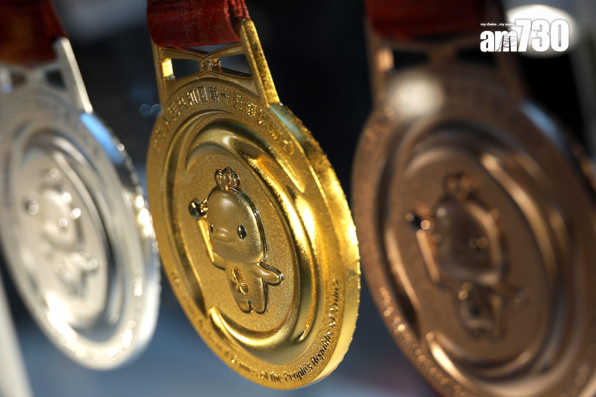 周大福預展十五運會獎牌 設計師:展現歷史文化與榮耀 (林俊源攝)