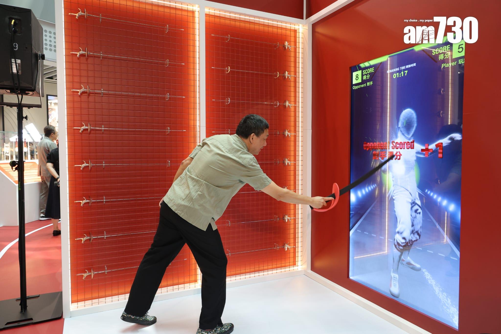 互動擊劍遊戲區 (林俊源攝)