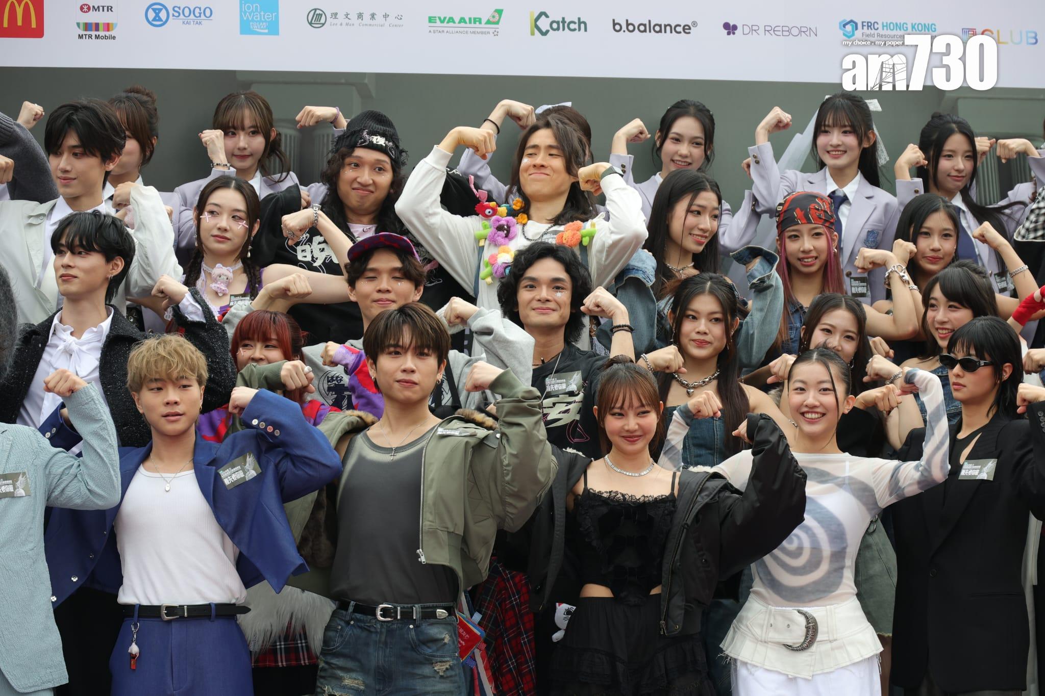 多位歌手出席叱咤記招。(吳康琦攝)