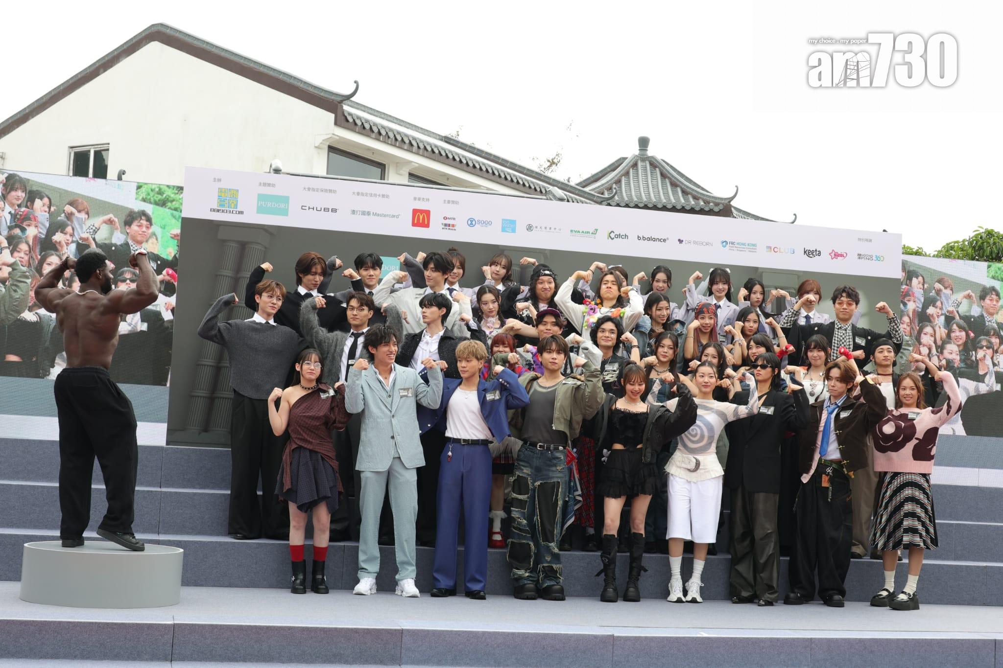 多位歌手出席叱咤記招。(吳康琦攝)