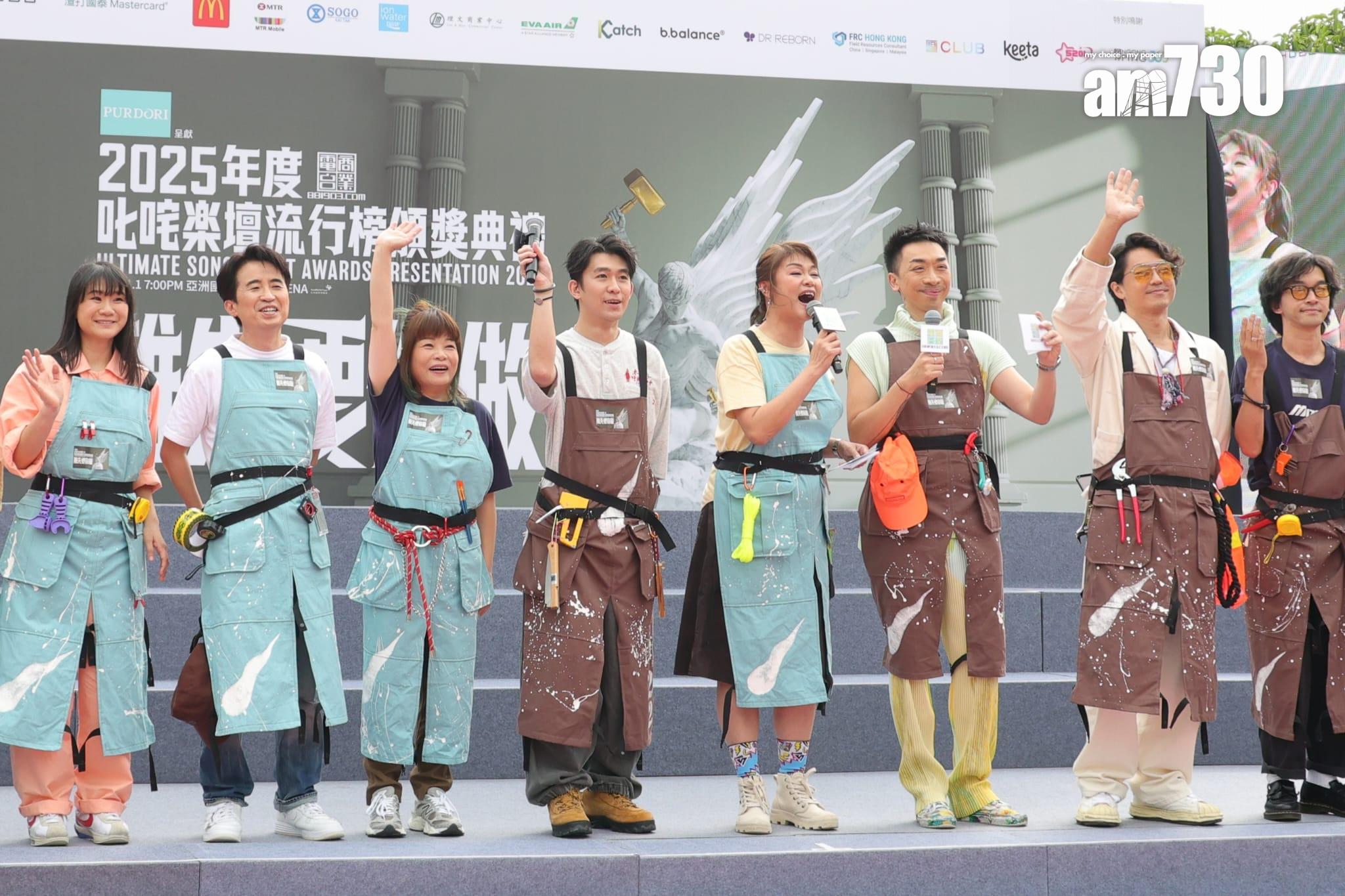 小儀最後一次亮相「叱咤」記招。(吳康琦攝)