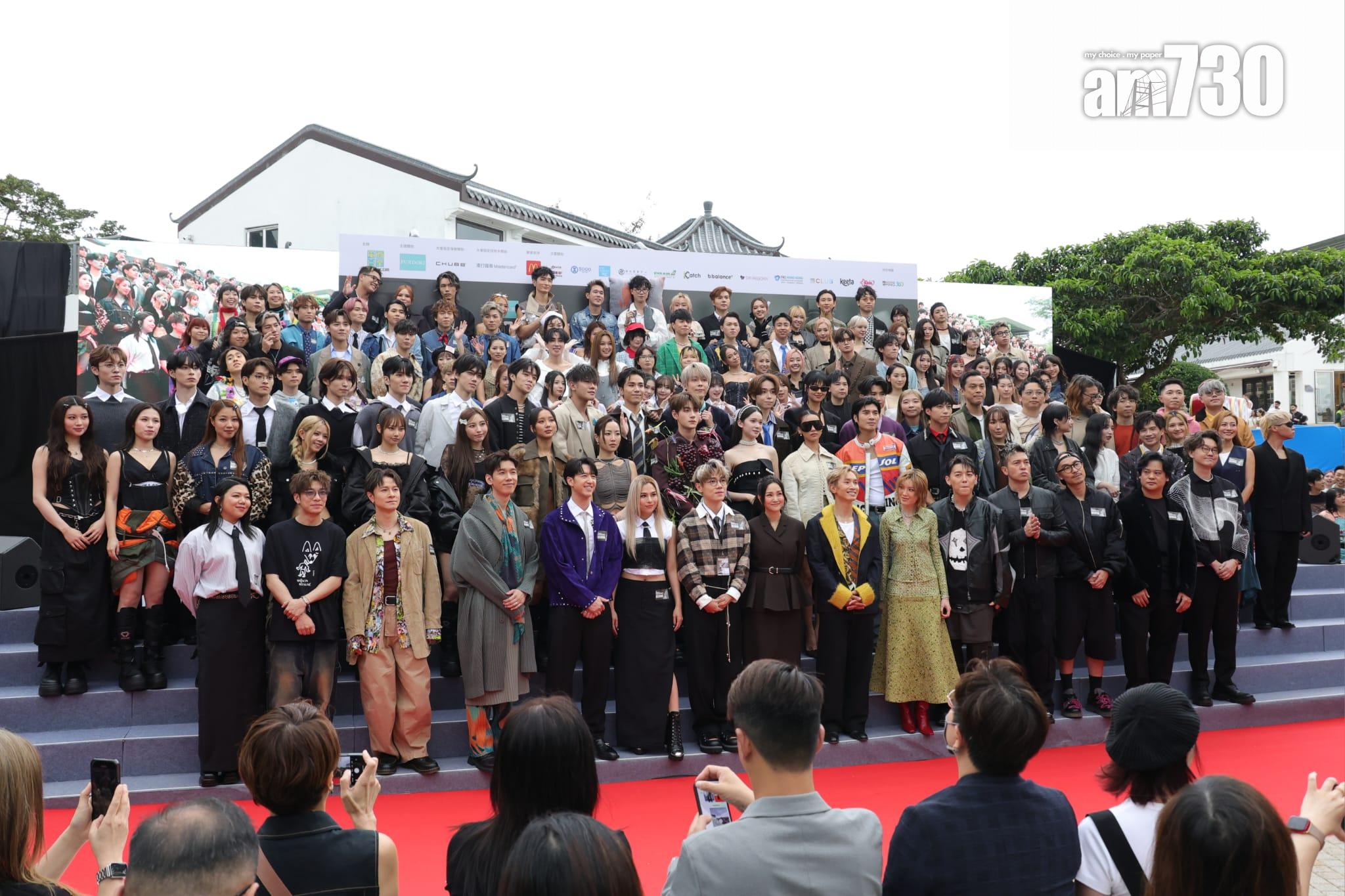 多位歌手出席叱咤記招。(吳康琦攝)