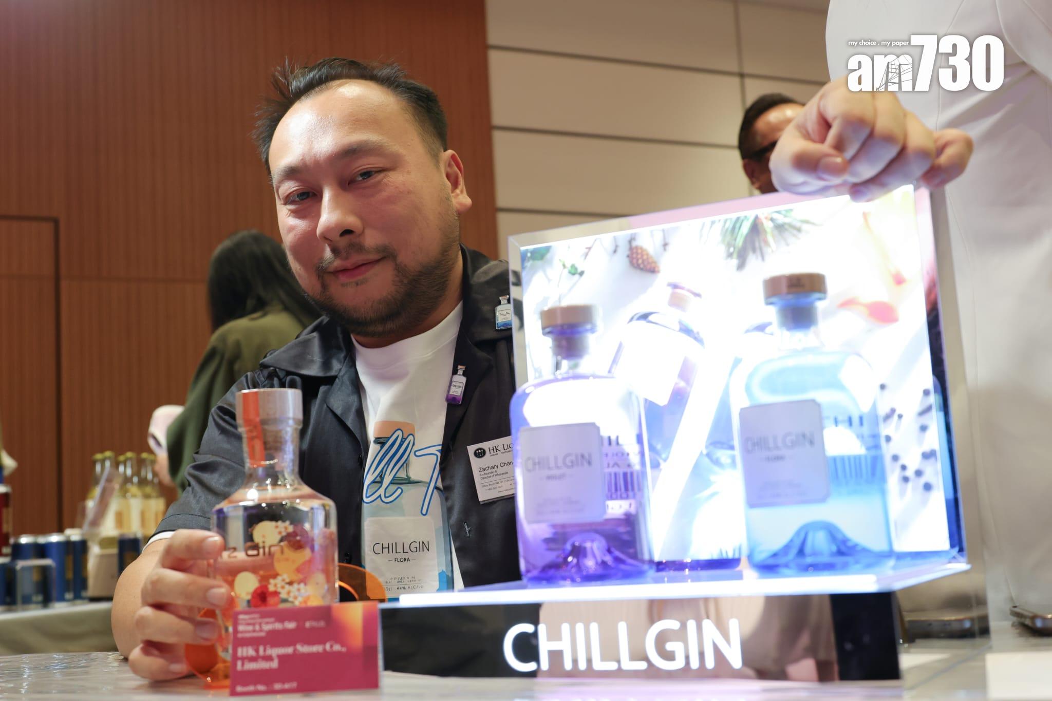 陳天盈表示,愈來愈多年輕人接觸氈酒。(吳康琦攝)