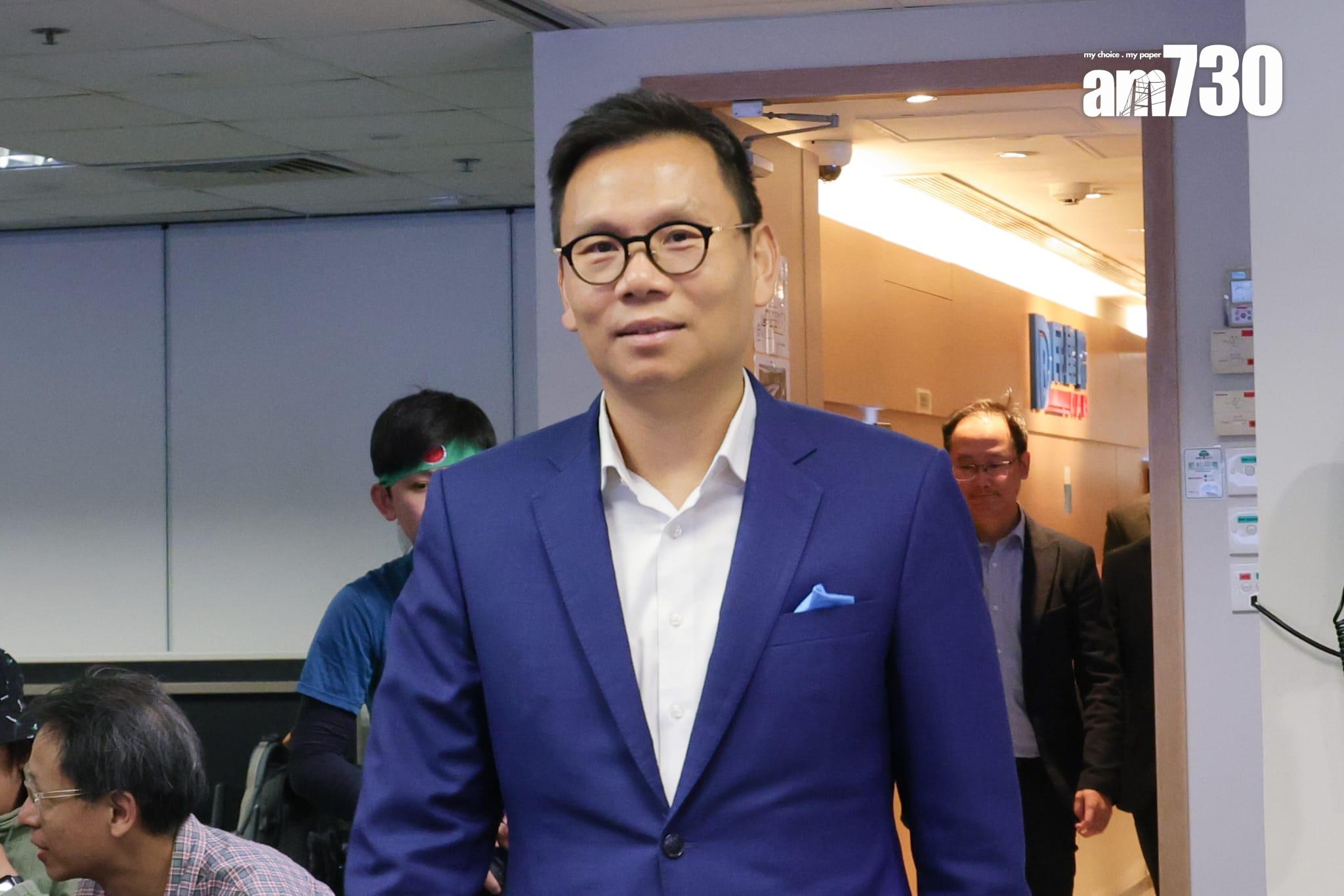 立法會選舉將於12月7日舉行,民建聯宣布派出26人出選,陳恒鑌參選選委會界別(吳康琦攝)