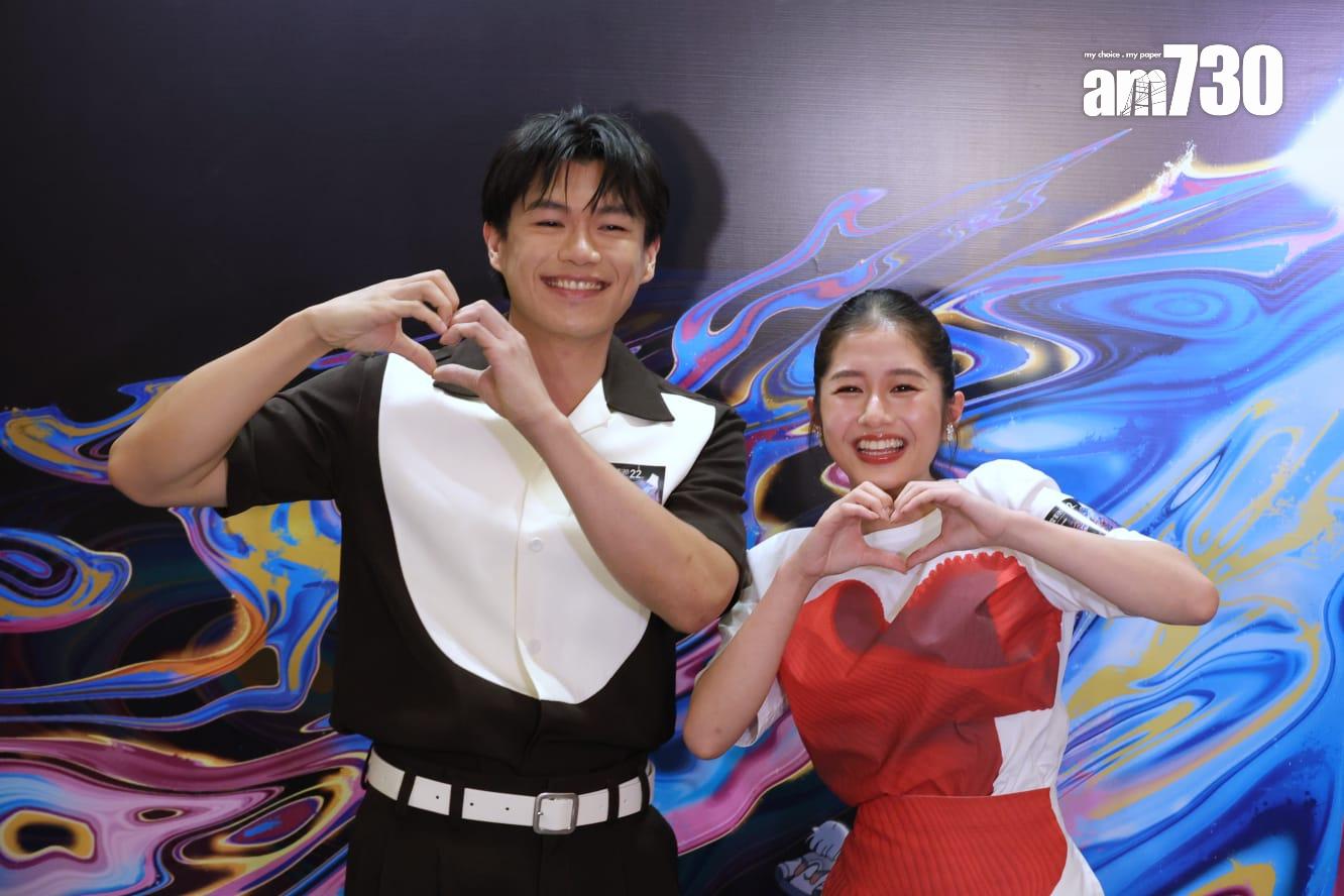 泰妹是柯煒林的fans,跟偶像合照前面都紅晒。(林俊源攝)